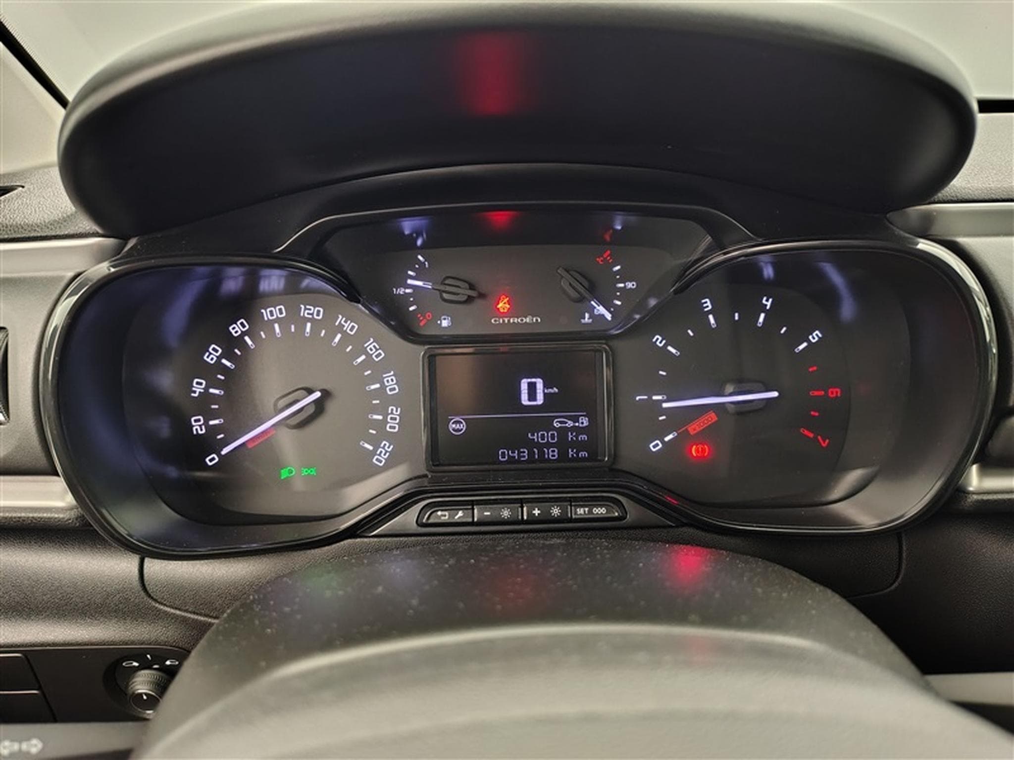 Citroen C3 1.2i PureTech Shine Navi / Led / PDC (2023) - Foto 10
