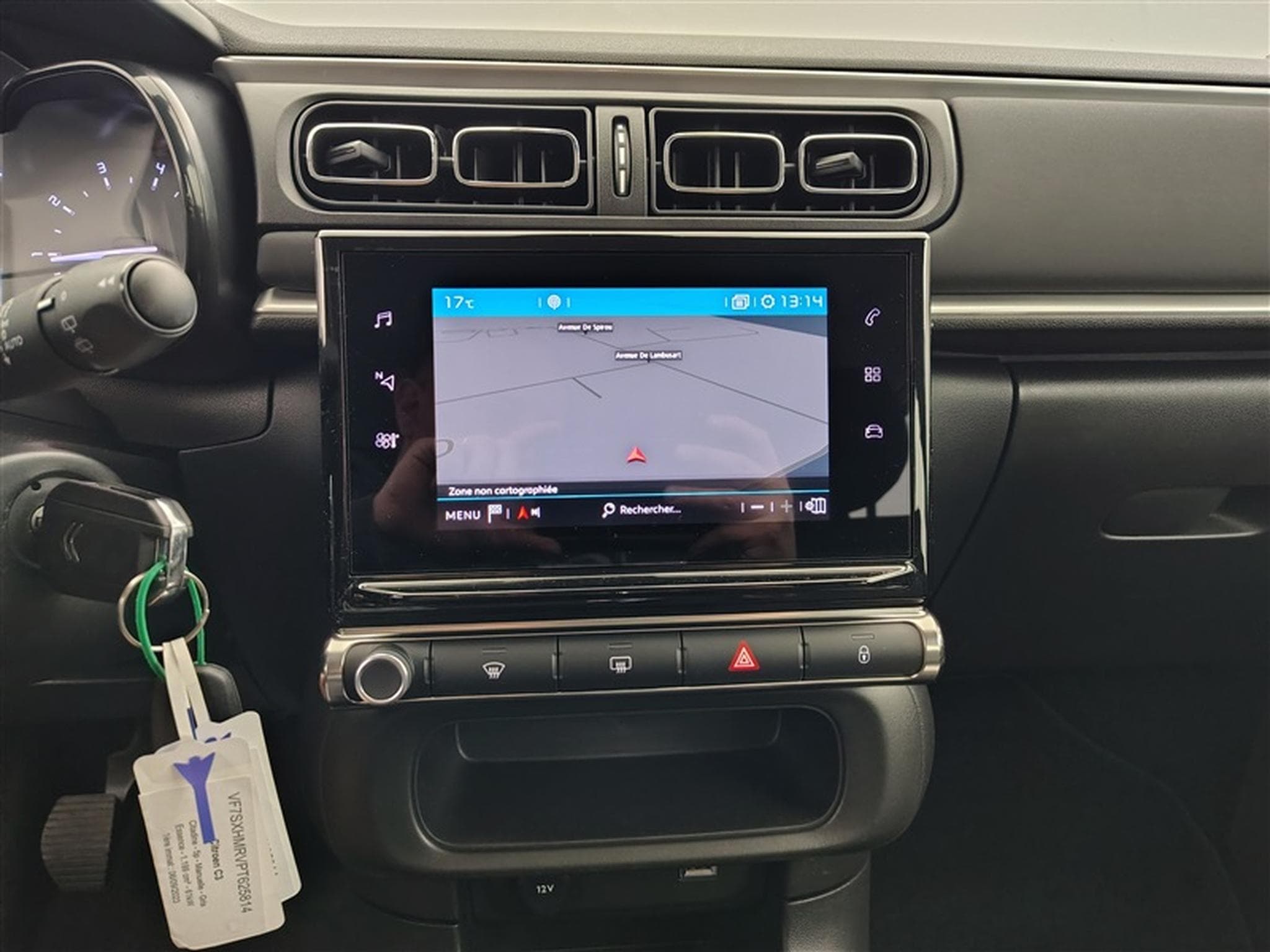 Citroen C3 1.2i PureTech Shine Navi / Led / PDC (2023) - Foto 11
