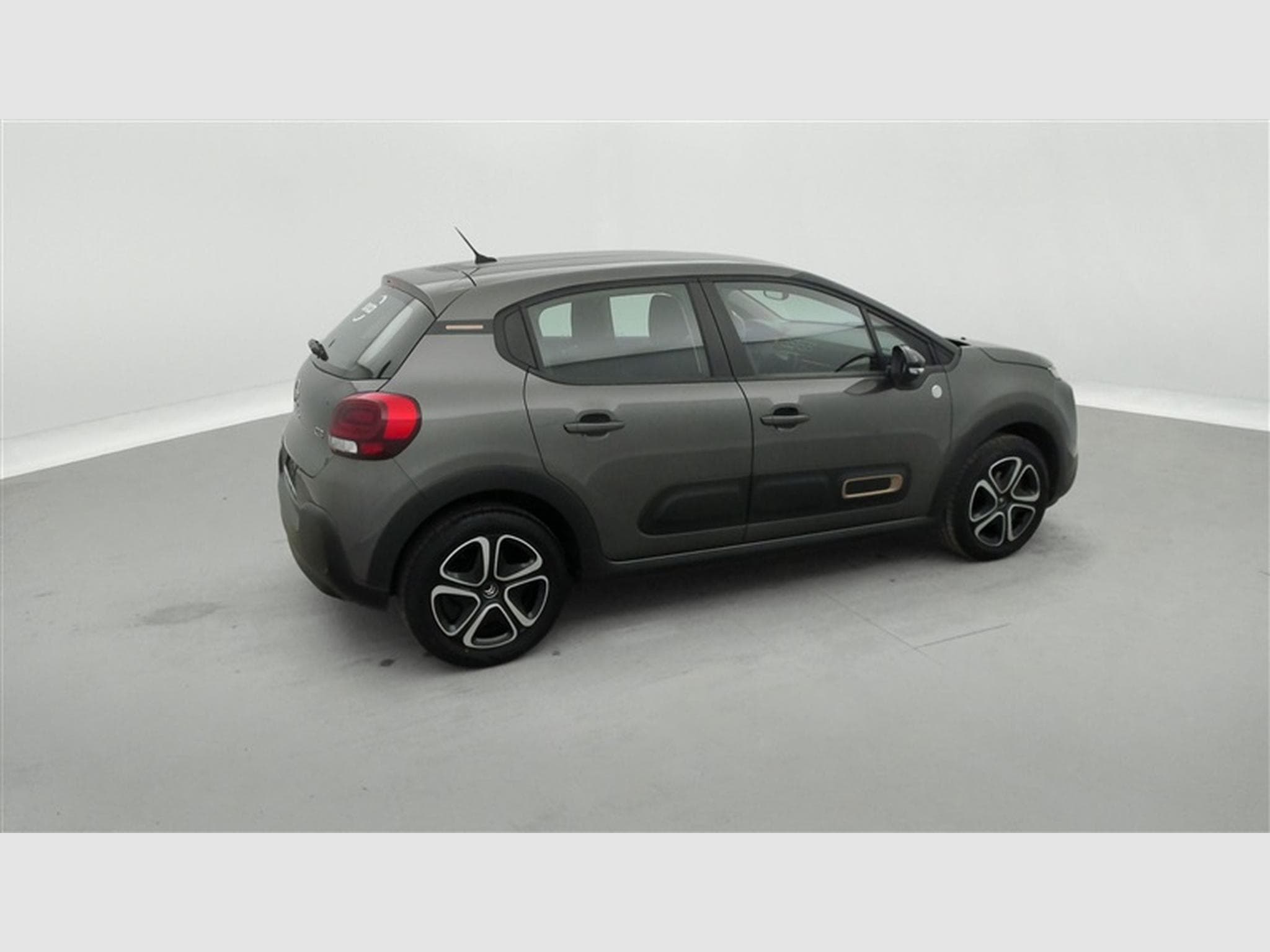 Citroen C3 1.2i PureTech Shine Navi / Led / PDC (2023) - Foto 24
