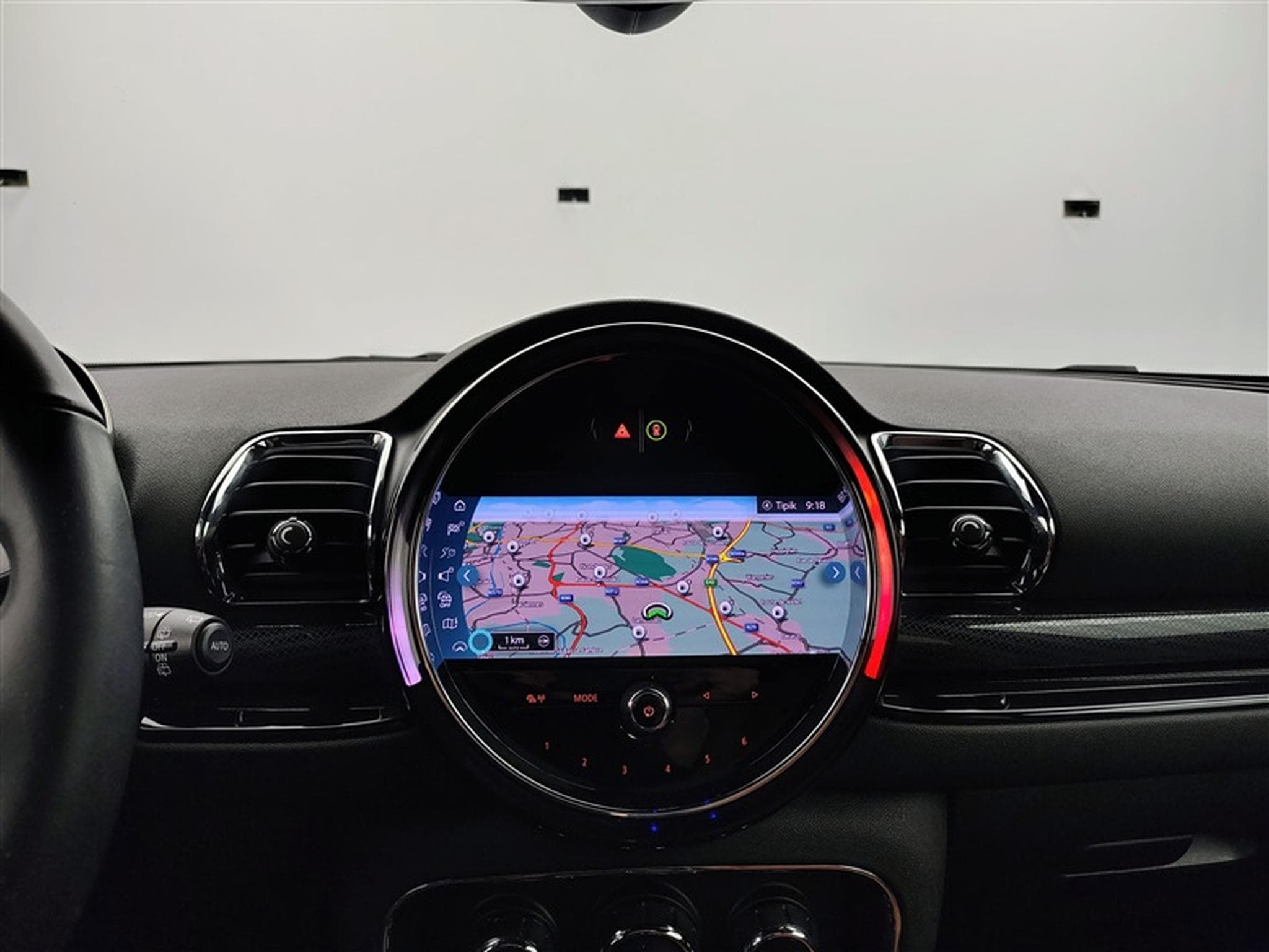 MINI Clubman 1.5 Cuir / Navi / CarPlay / PDC / JA 17 (2022) - Foto 11