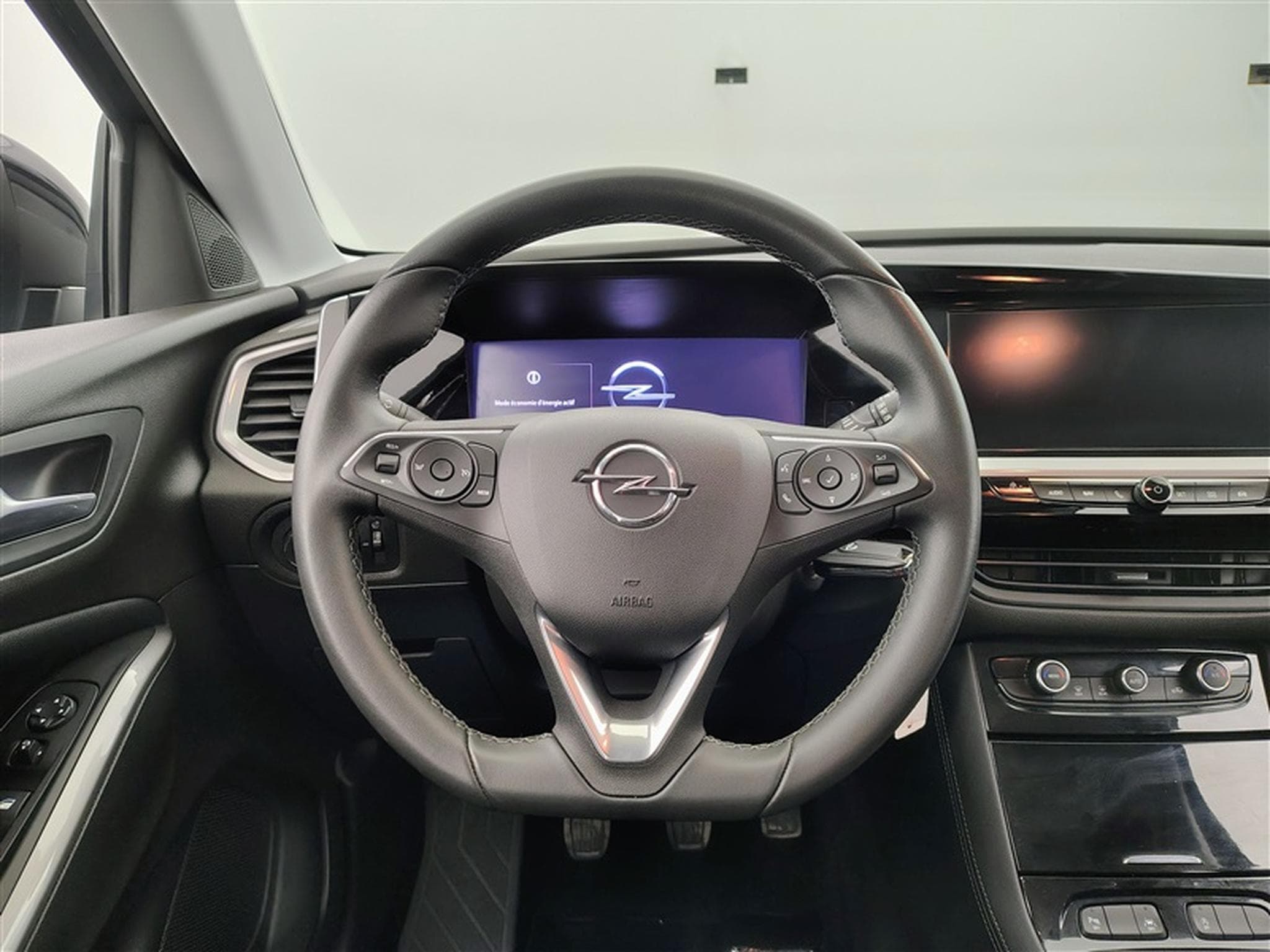 Opel Grandland 1.2 Turbo 130cv GS NAVI / FULL LED / CUIR PARTIEL / JA 18" (2023) - Foto 9