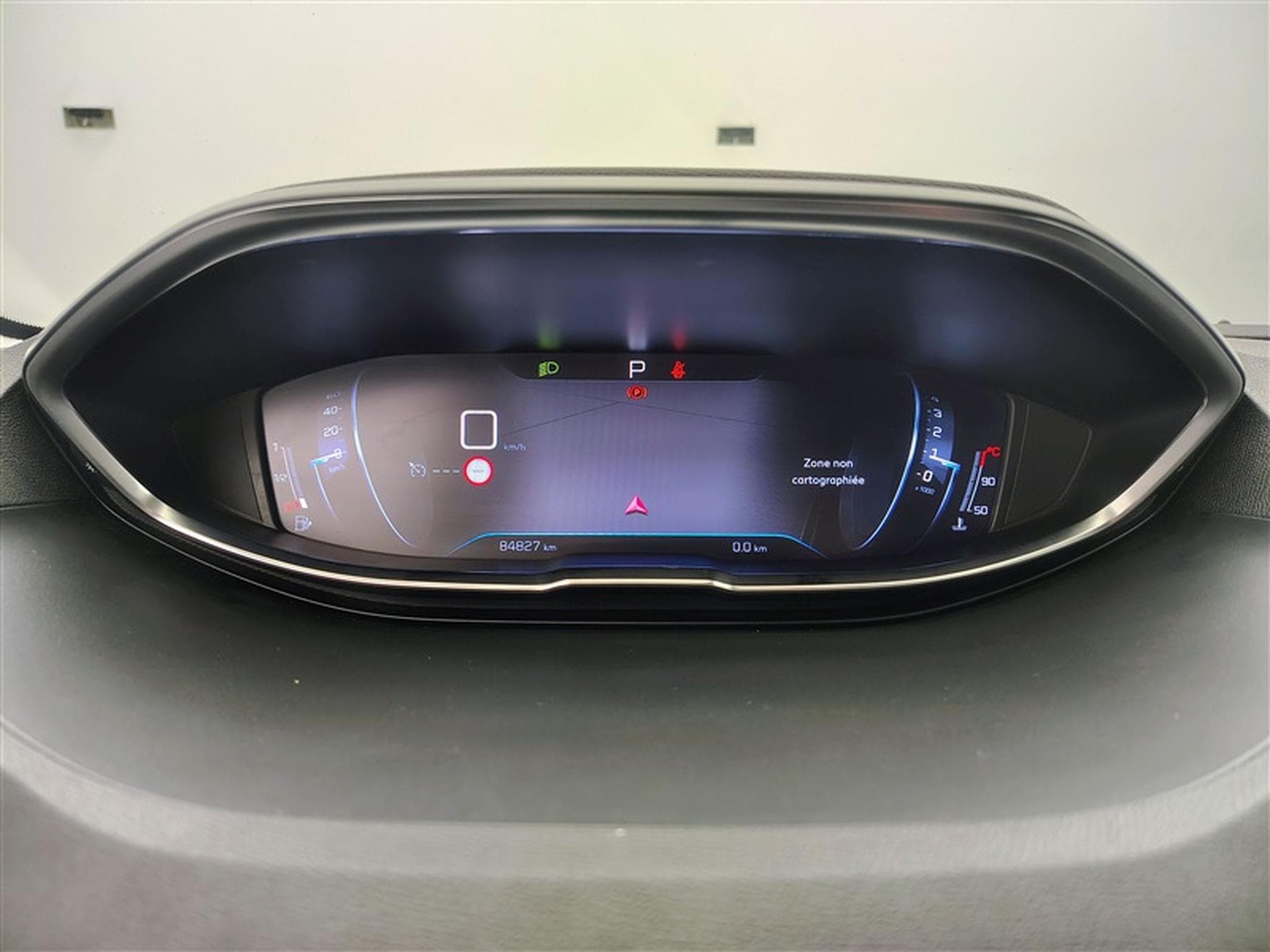 Peugeot 5008 1.2 PureTech Active Pack°NAV°CARPLAY°PDC°JA17 (2020) - Foto 10