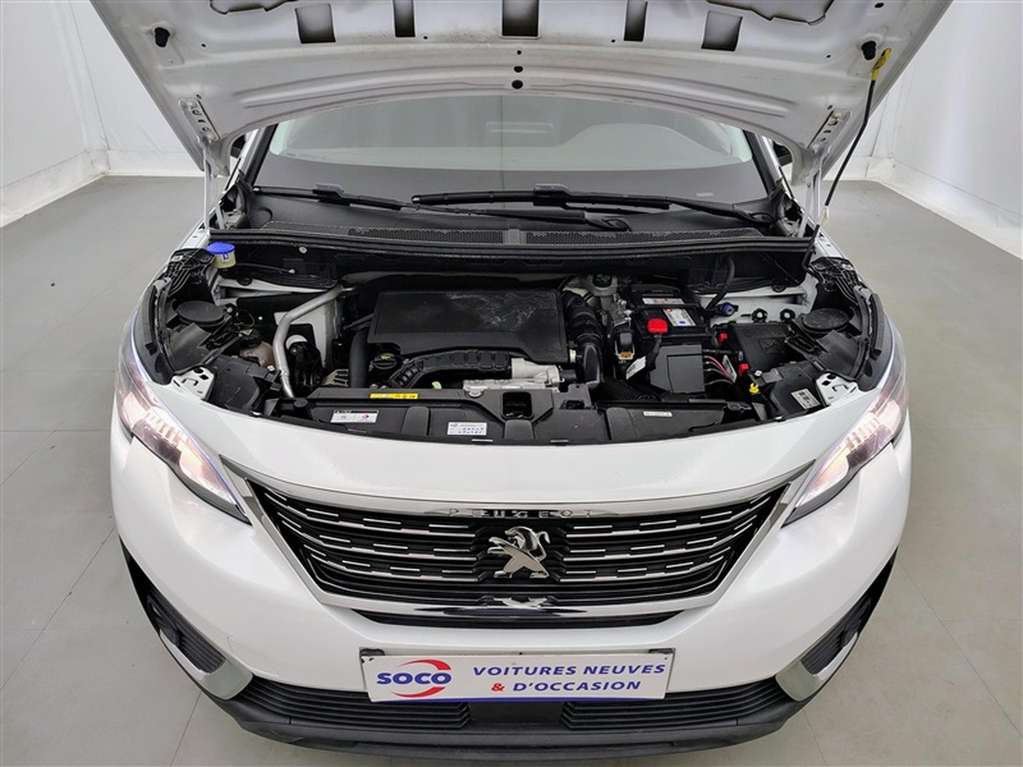 Peugeot 5008 1.2 PureTech Active Pack°NAV°CARPLAY°PDC°JA17 (2020) - Foto 19