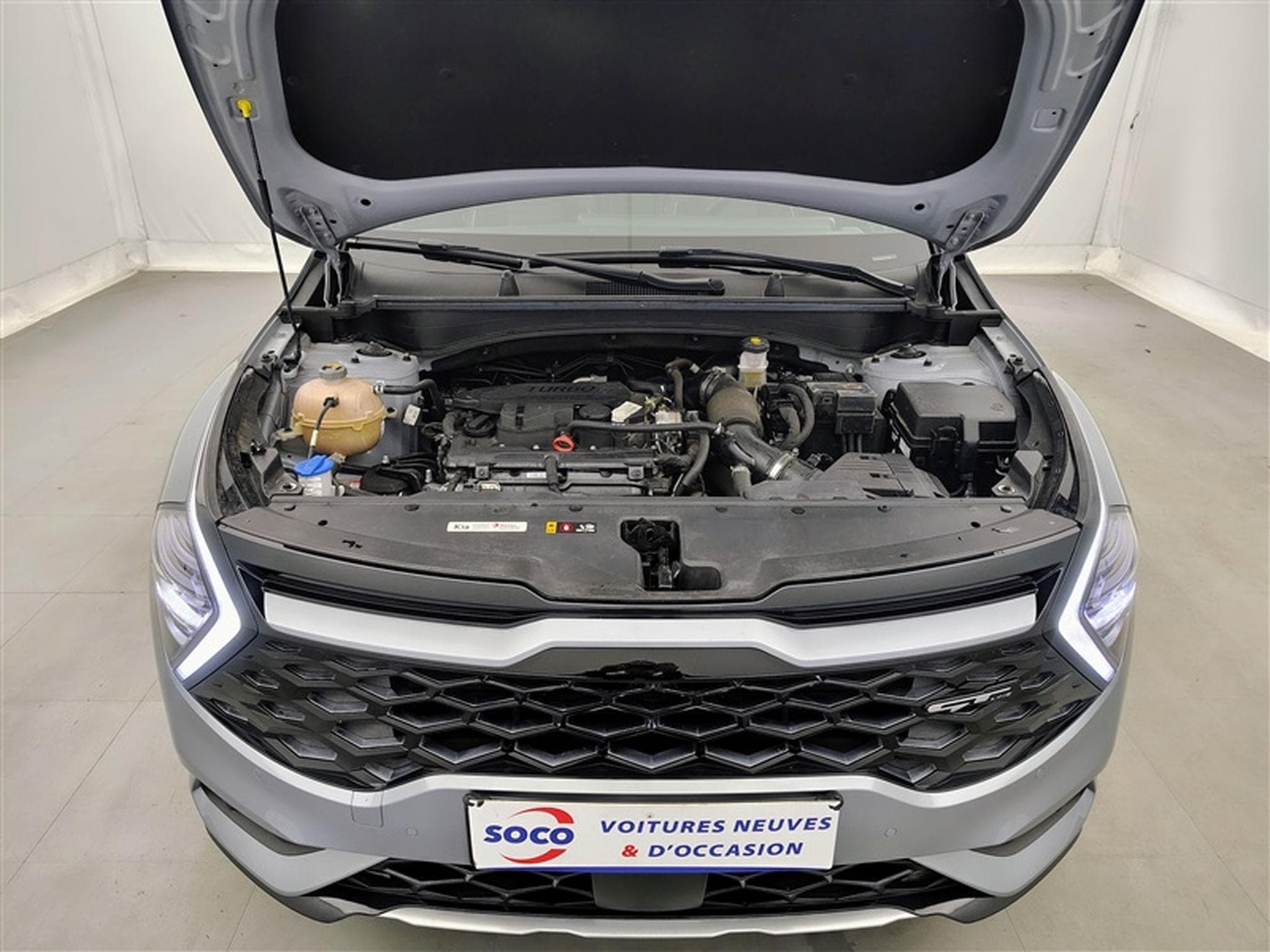 Kia Sportage 1.6 T-GDi MHEV GT Line DCT CAM 360°/CARPLAY/NAVI (2022) - Foto 20
