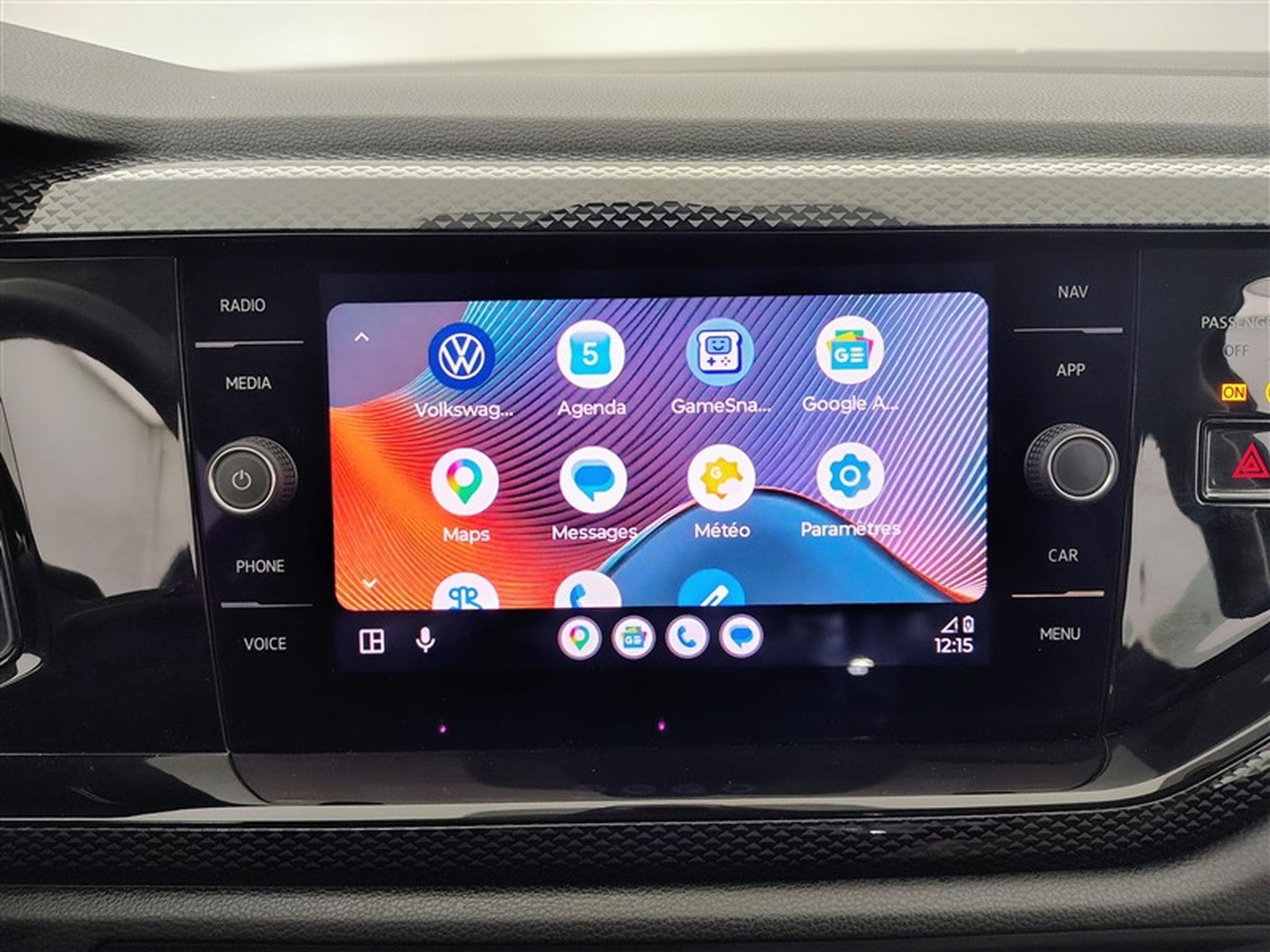 VW Taigo 1.0 TSI Life *CARPLAY/FULL LED/CAMERA/JA16* (2023) - Foto 20