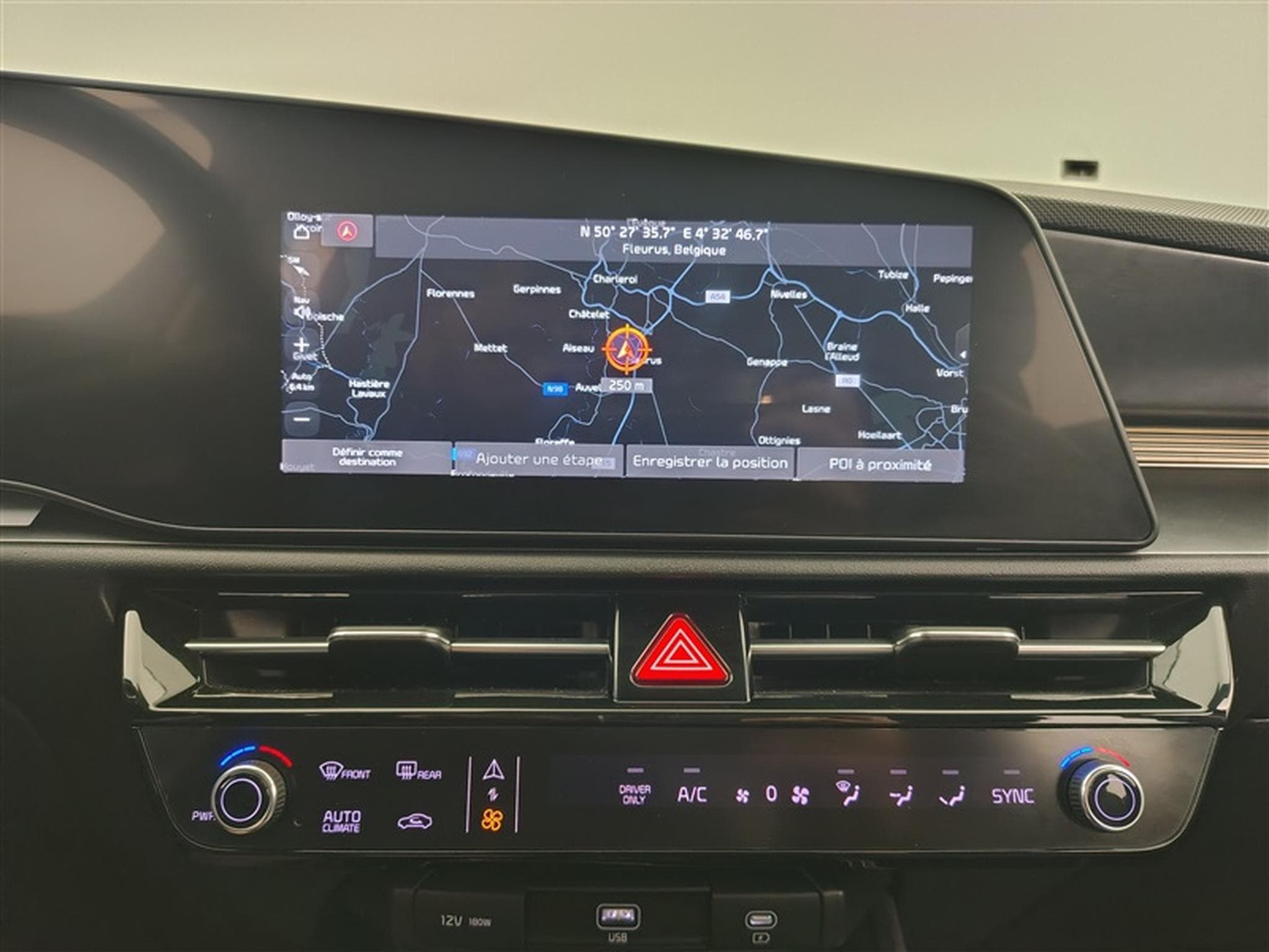 Kia Niro HEV 1.6 GDi Pulse DCT NAVI / FULL LED / S-CUIR (2023) - Foto 10