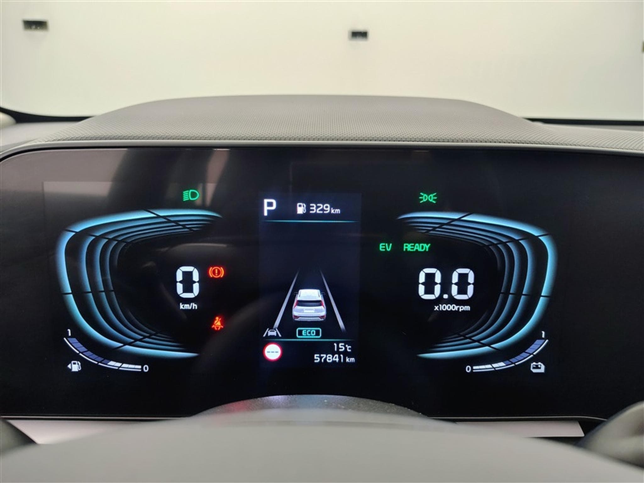 Kia Niro HEV 1.6 GDi Pulse DCT NAVI / FULL LED / S-CUIR (2023) - Foto 9