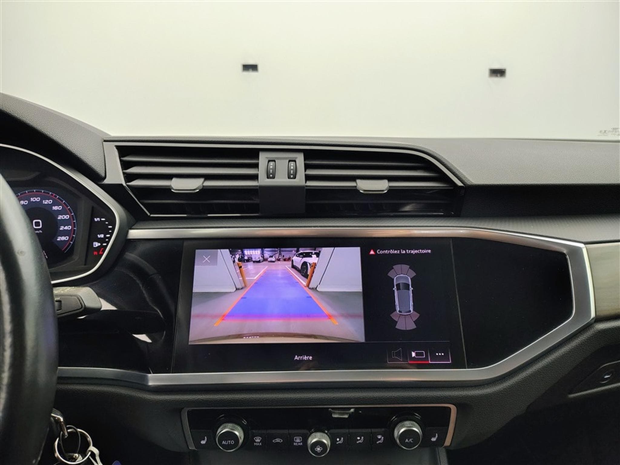 Audi Q3 35 TFSI 150cv S-Tronic S-Line NAVI / FULL LED / CUIR / PANO (2021) - Foto 17