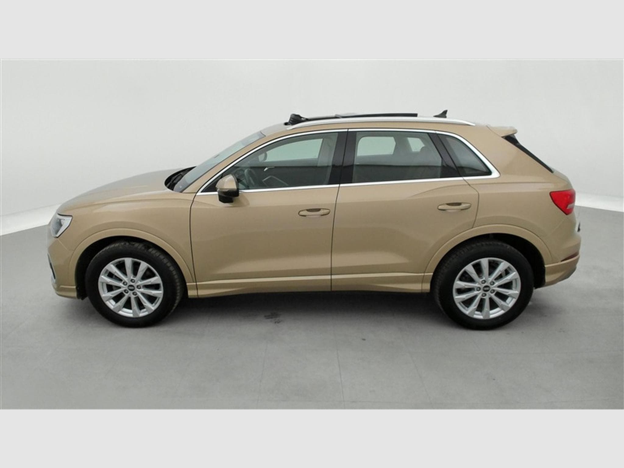 Audi Q3 35 TFSI 150cv S-Tronic S-Line NAVI / FULL LED / CUIR / PANO (2021) - Foto 3