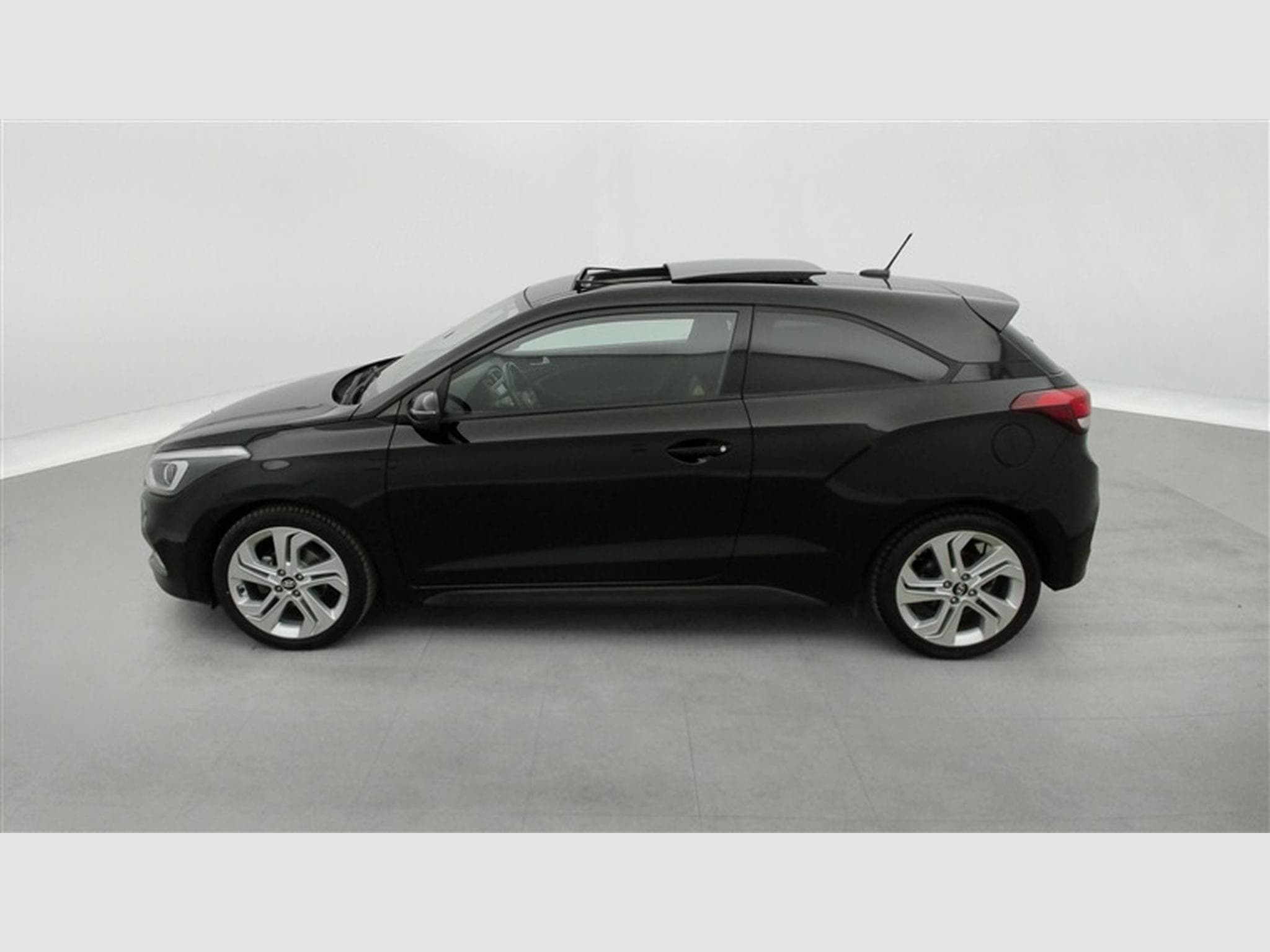 Hyundai i20 1.2i Sky NAVI/LED/JA17/PDC AV AR (2020) - Foto 3