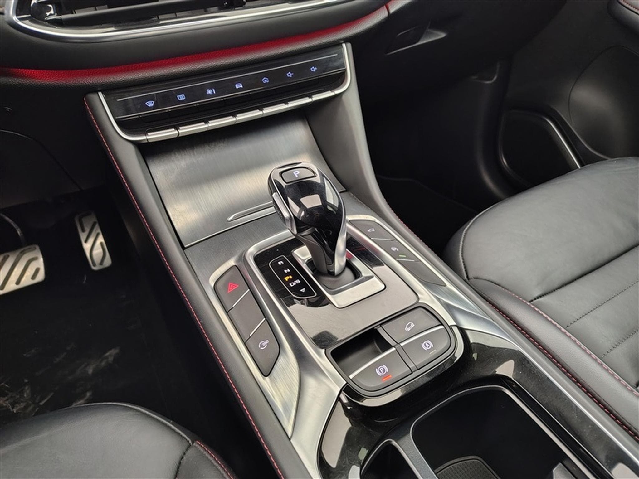 MG HS 1.5 T-GDi 160cv Luxury NAVI / FULL LED / CUIR / TOIT PANO (2023) - Foto 12