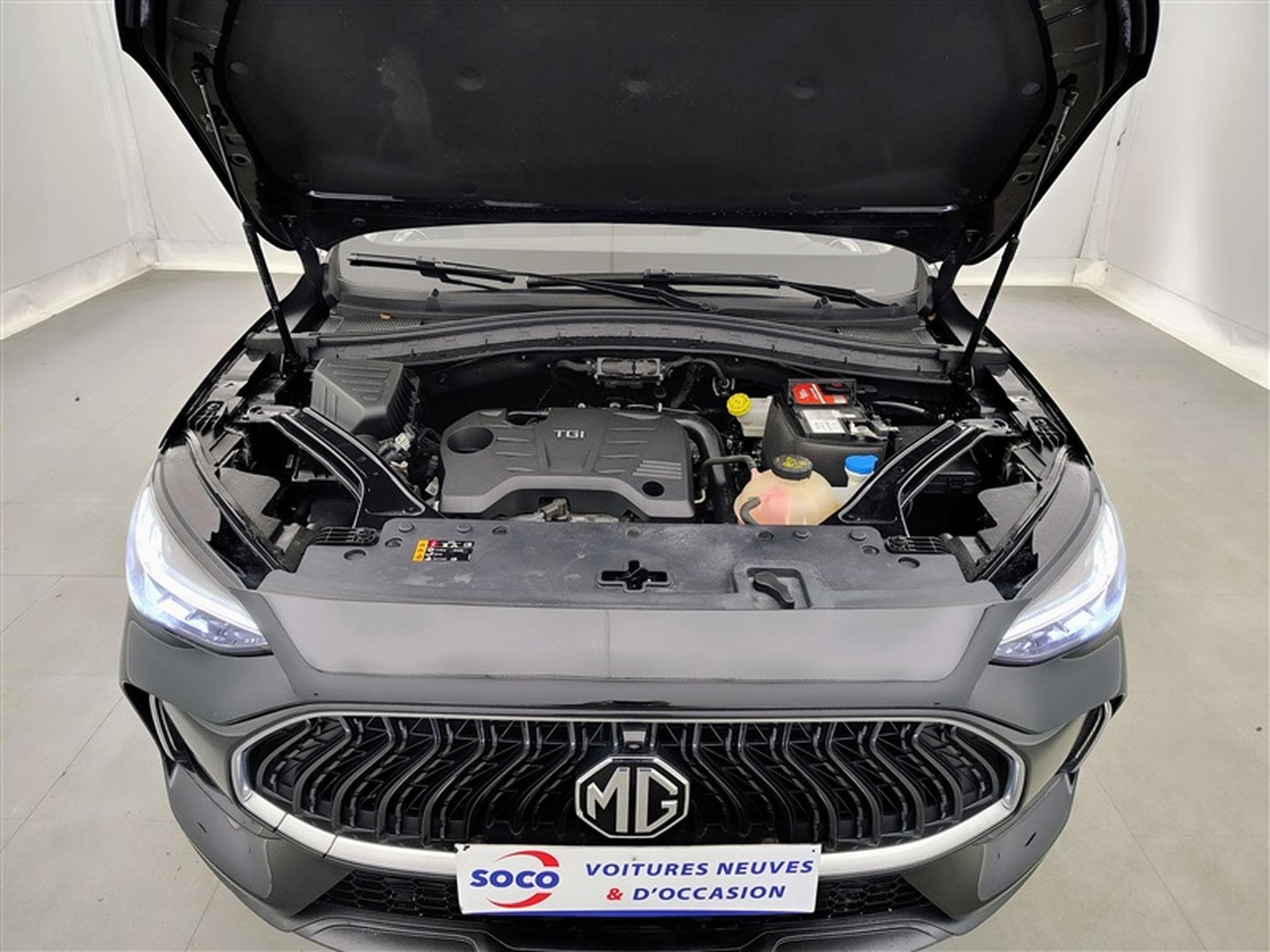 MG HS 1.5 T-GDi 160cv Luxury NAVI / FULL LED / CUIR / TOIT PANO (2023) - Foto 21