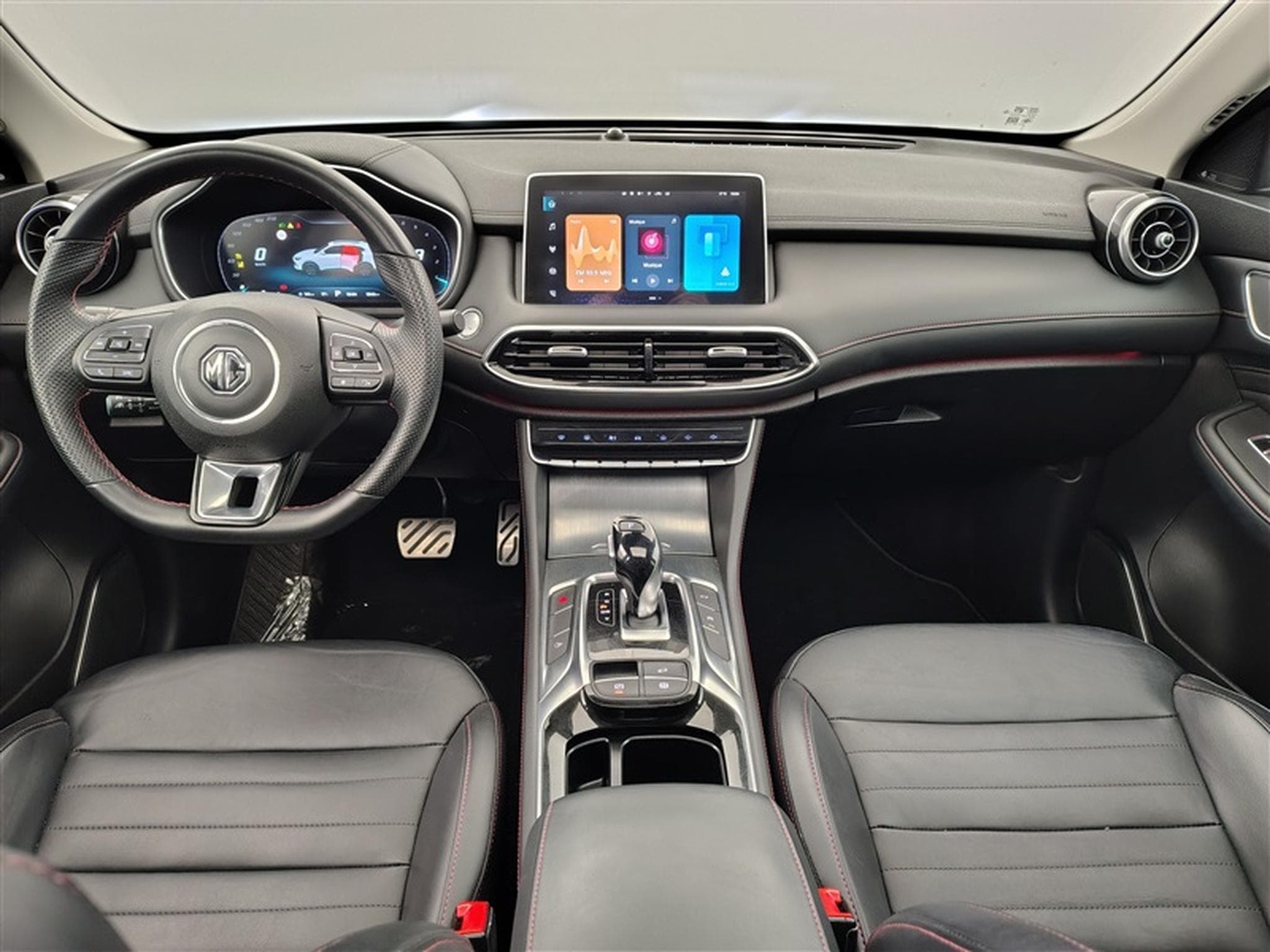 MG HS 1.5 T-GDi 160cv Luxury NAVI / FULL LED / CUIR / TOIT PANO (2023) - Foto 8