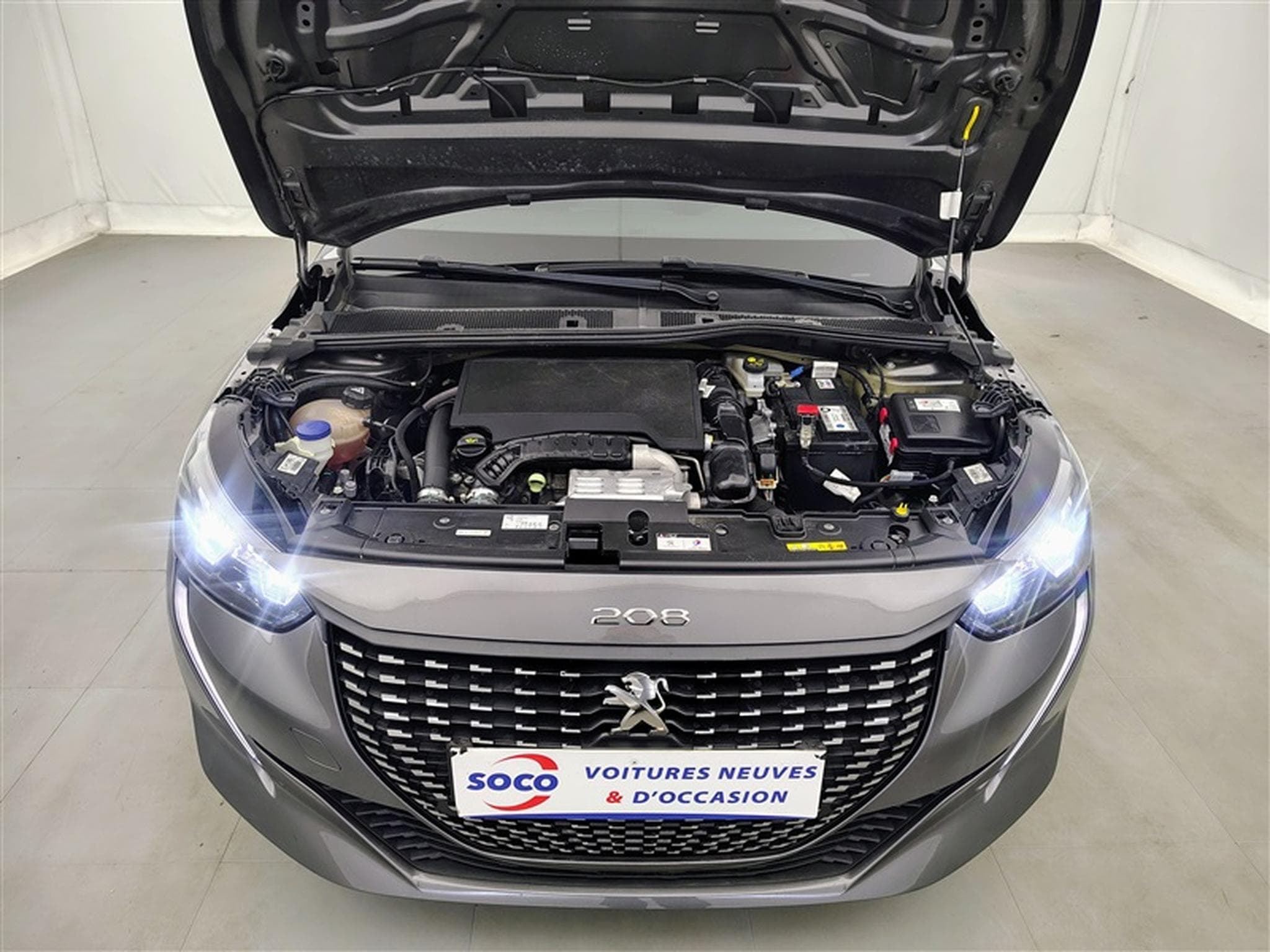 Peugeot 208 1.2i PureTech 100Cv EAT8 Allure NAVI / CARPLAY / CAMERA (2022) - Foto 19