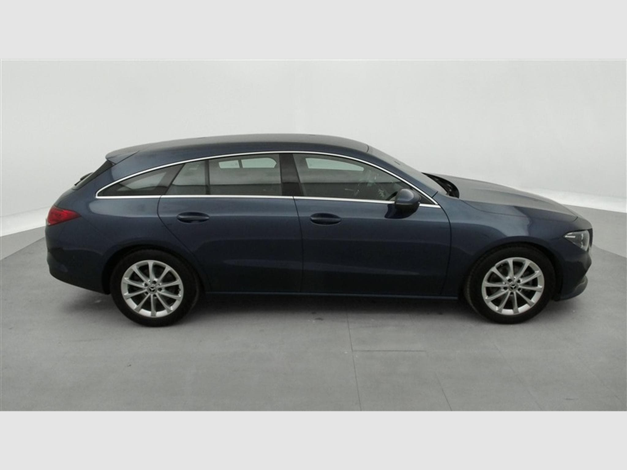 Mercedes CLA 180 180 SB Business Line NAVI/FULL LED/JA17 (2022) - Foto 24