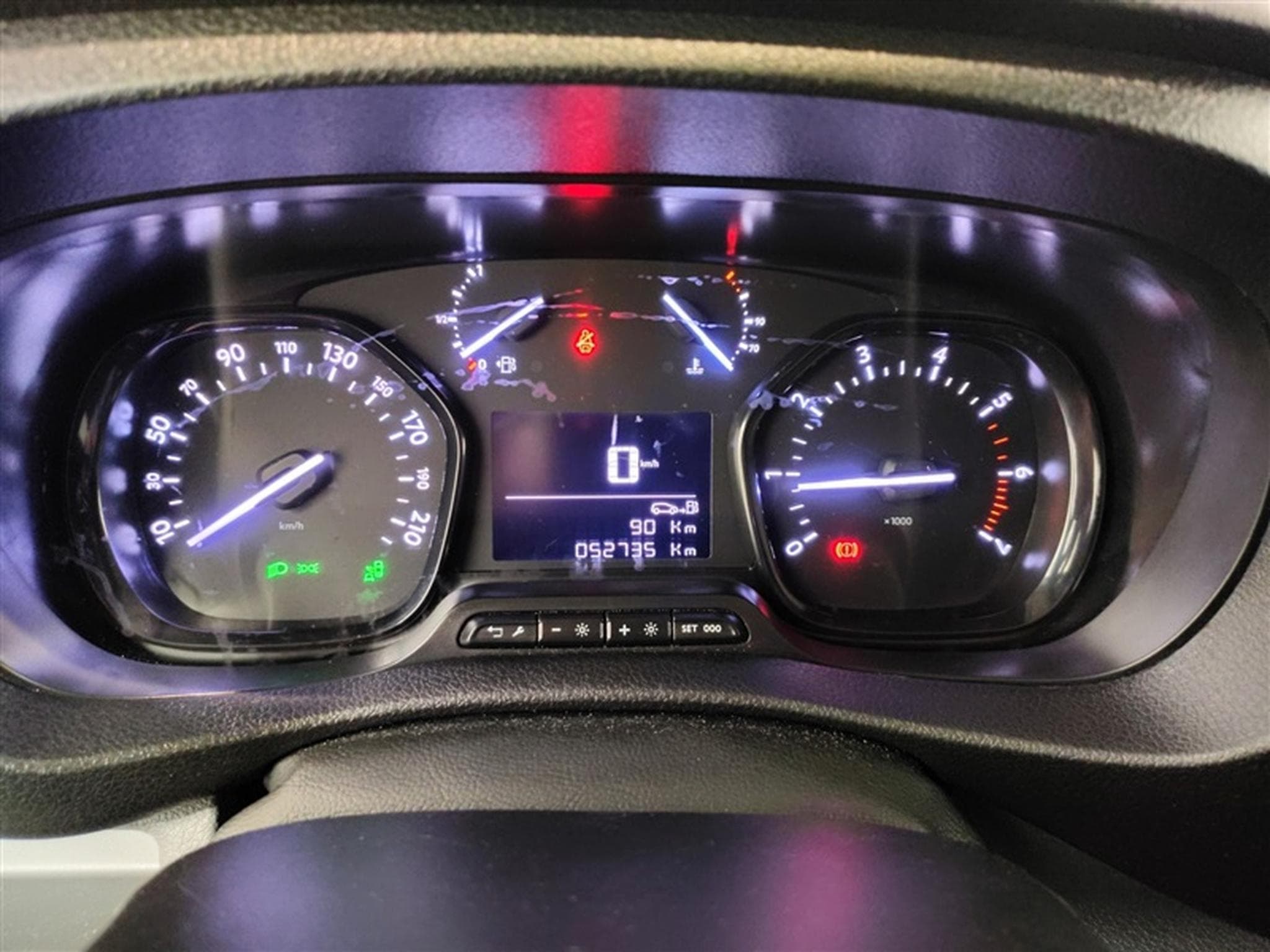 Toyota Proace 2.0 D-4D Long Comfort S/S (EU6.3) (2022) - Foto 10