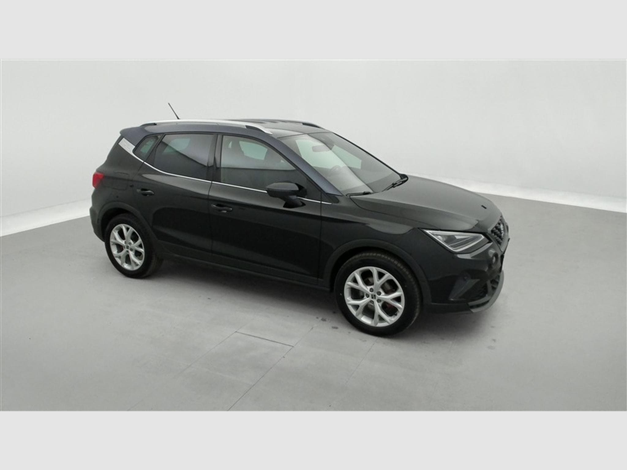 Seat Arona 1.5 TSI 150Cv DSG FR S-CUIR / NAVI / CARPLAY / CAMERA (2024) - Foto 21