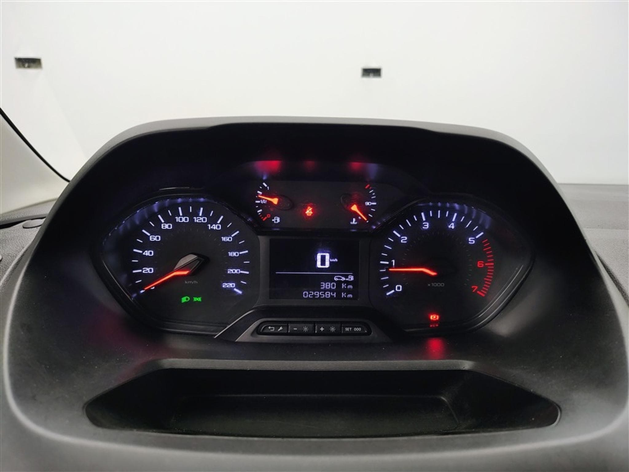 Peugeot Partner 1.5 BlueHDi L2 Heavy Pro (2021) - Foto 10