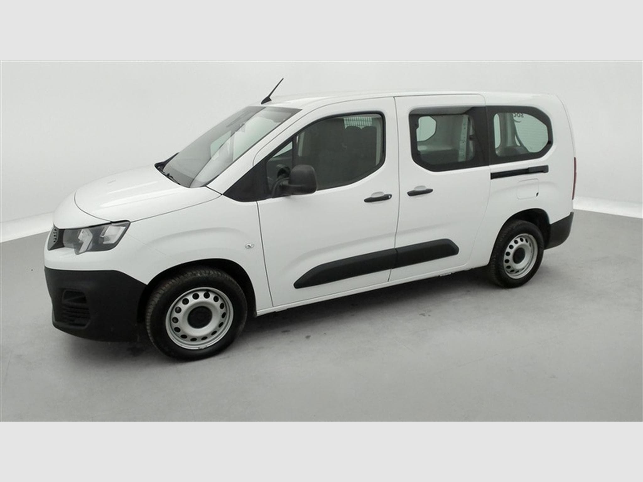 Peugeot Partner 1.5 BlueHDi L2 Heavy Pro (2021) - Foto 19