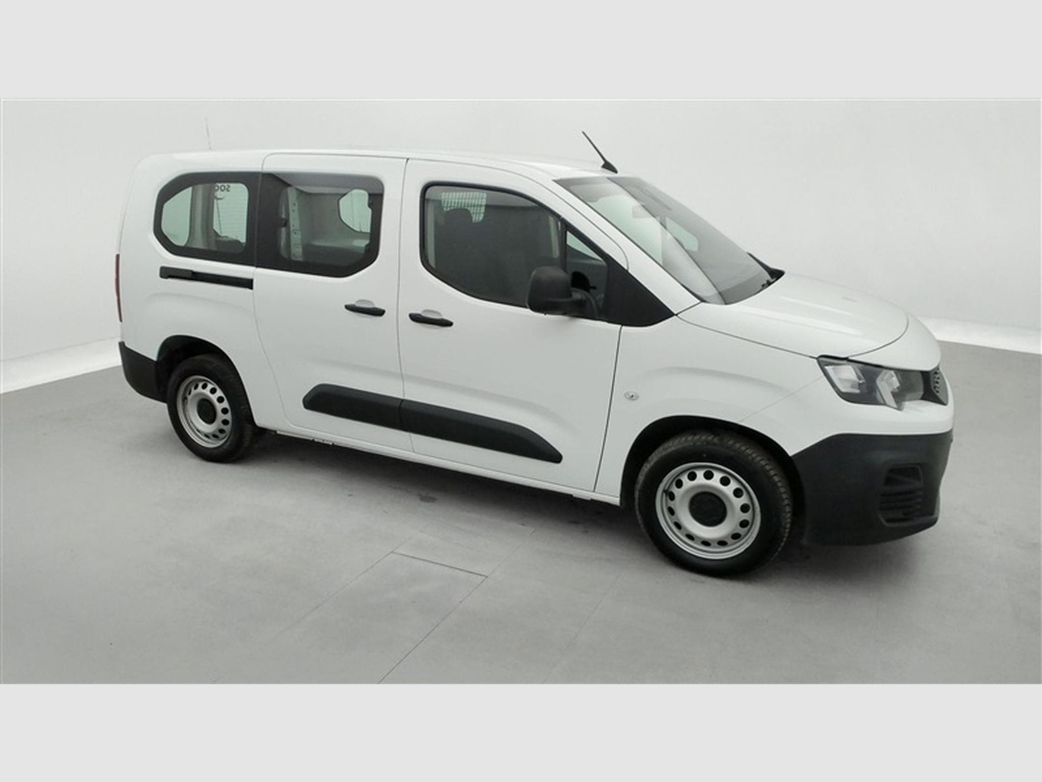 Peugeot Partner 1.5 BlueHDi L2 Heavy Pro (2021) - Foto 21