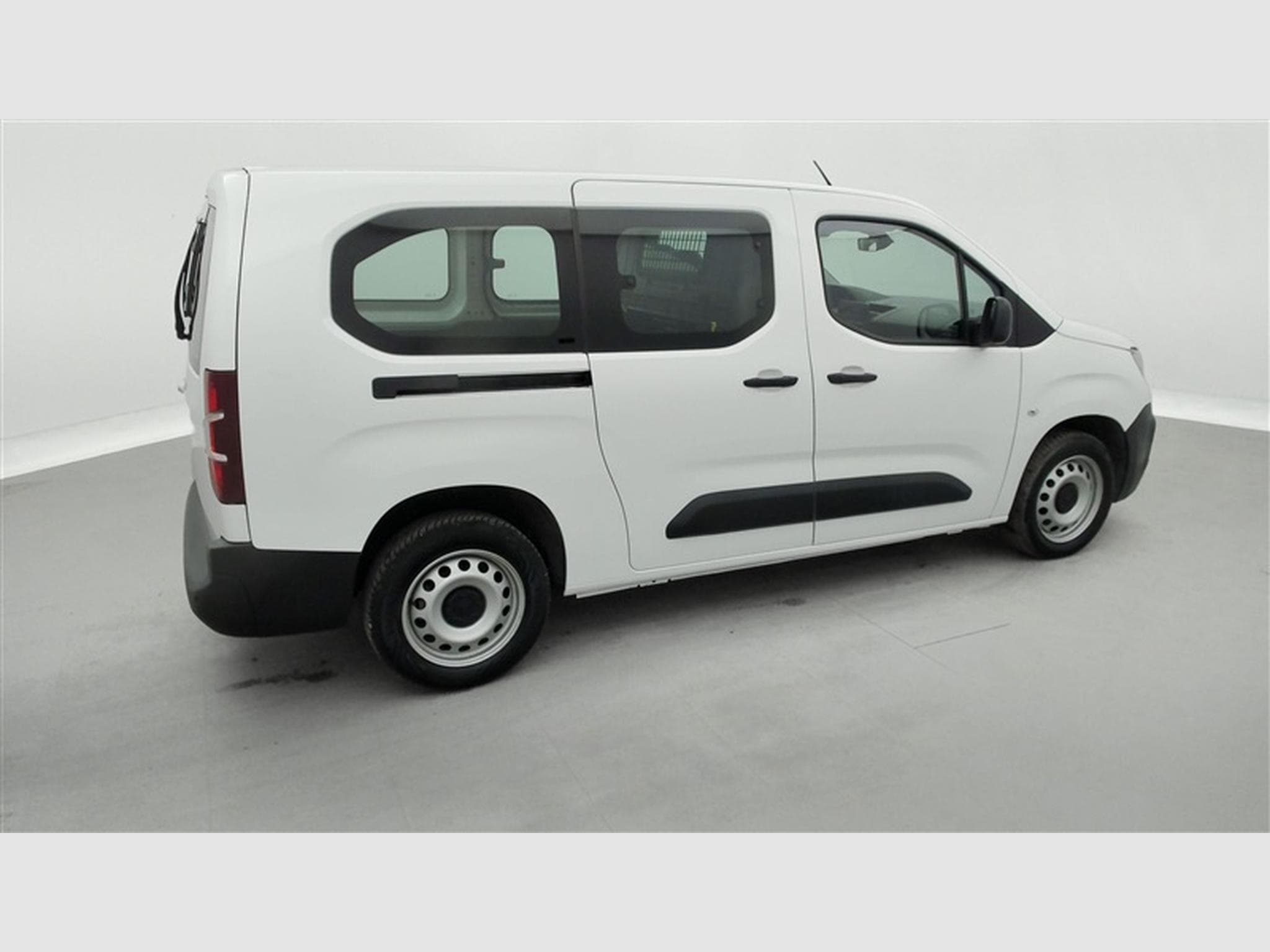 Peugeot Partner 1.5 BlueHDi L2 Heavy Pro (2021) - Foto 23