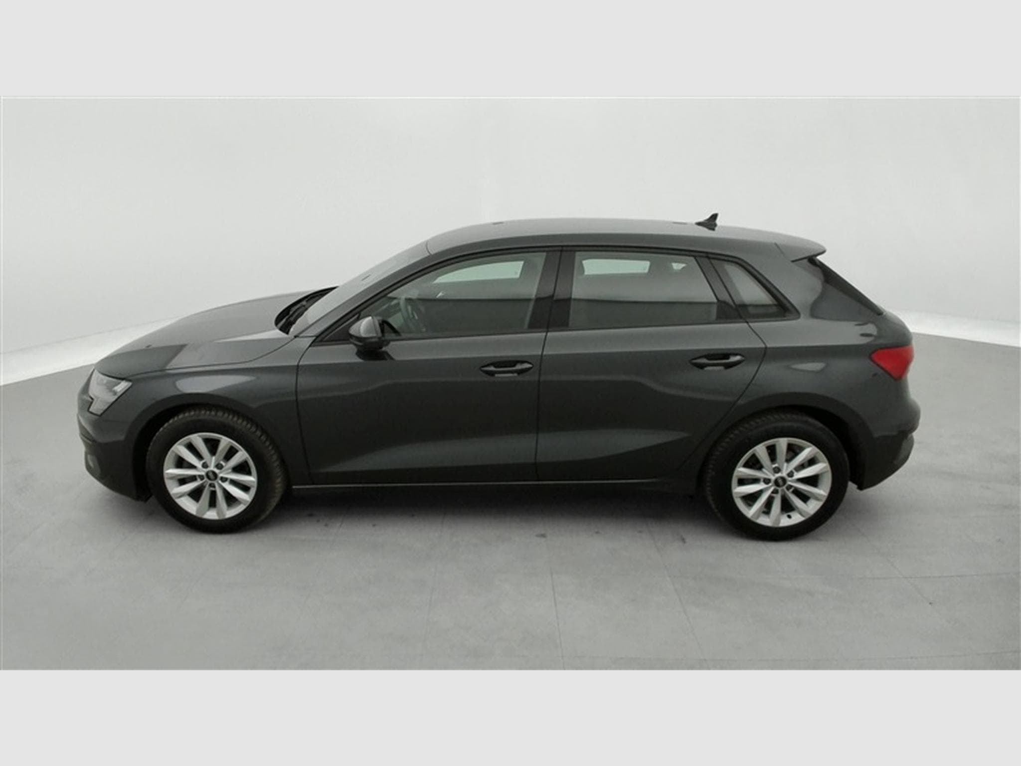 Audi A3 30 TFSI Business NAVI/FULL LED/JA16/PDC (2023) - Foto 3