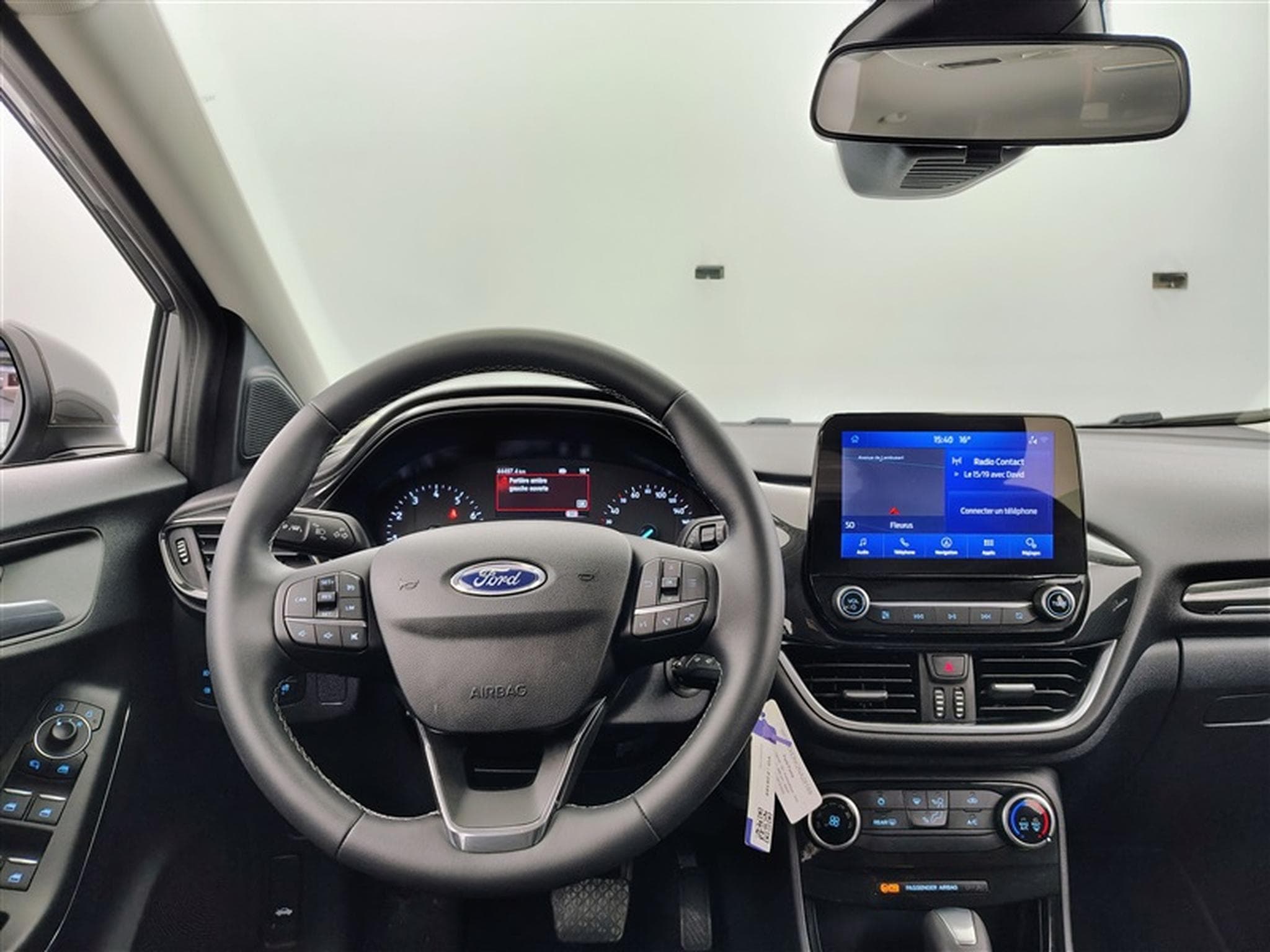 Ford Puma 1.0 EcoBoost mHEV Titanium AUTO/NAVI/LED/JA17/PDC (2022) - Foto 9