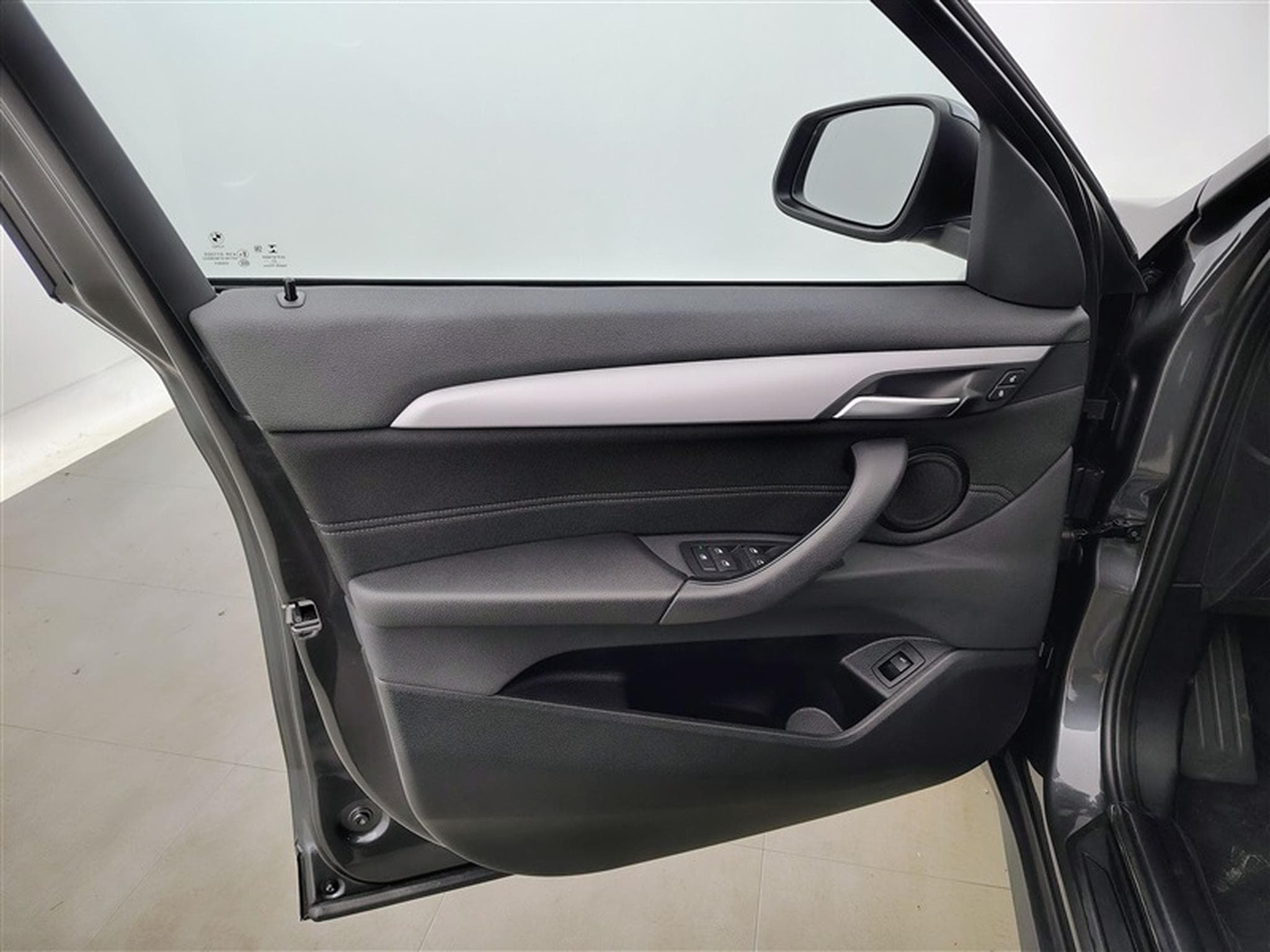 BMW X1 1.5 dA sDrive16 NAVI PRO / CLIM / PDC AV-AR (2022) - Foto 16