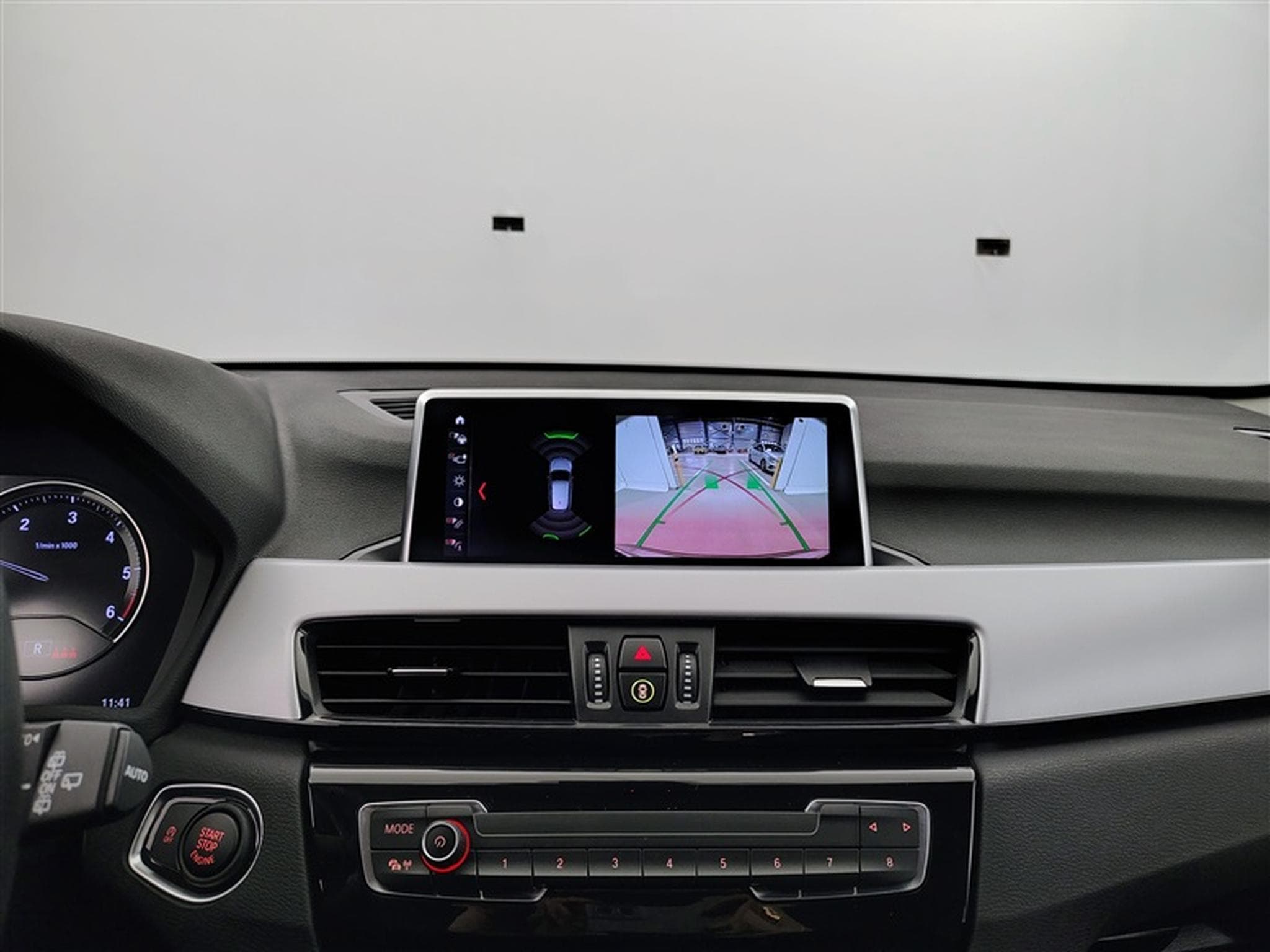 BMW X1 1.5 dA sDrive16 NAVI PRO / CLIM / PDC AV-AR (2022) - Foto 17