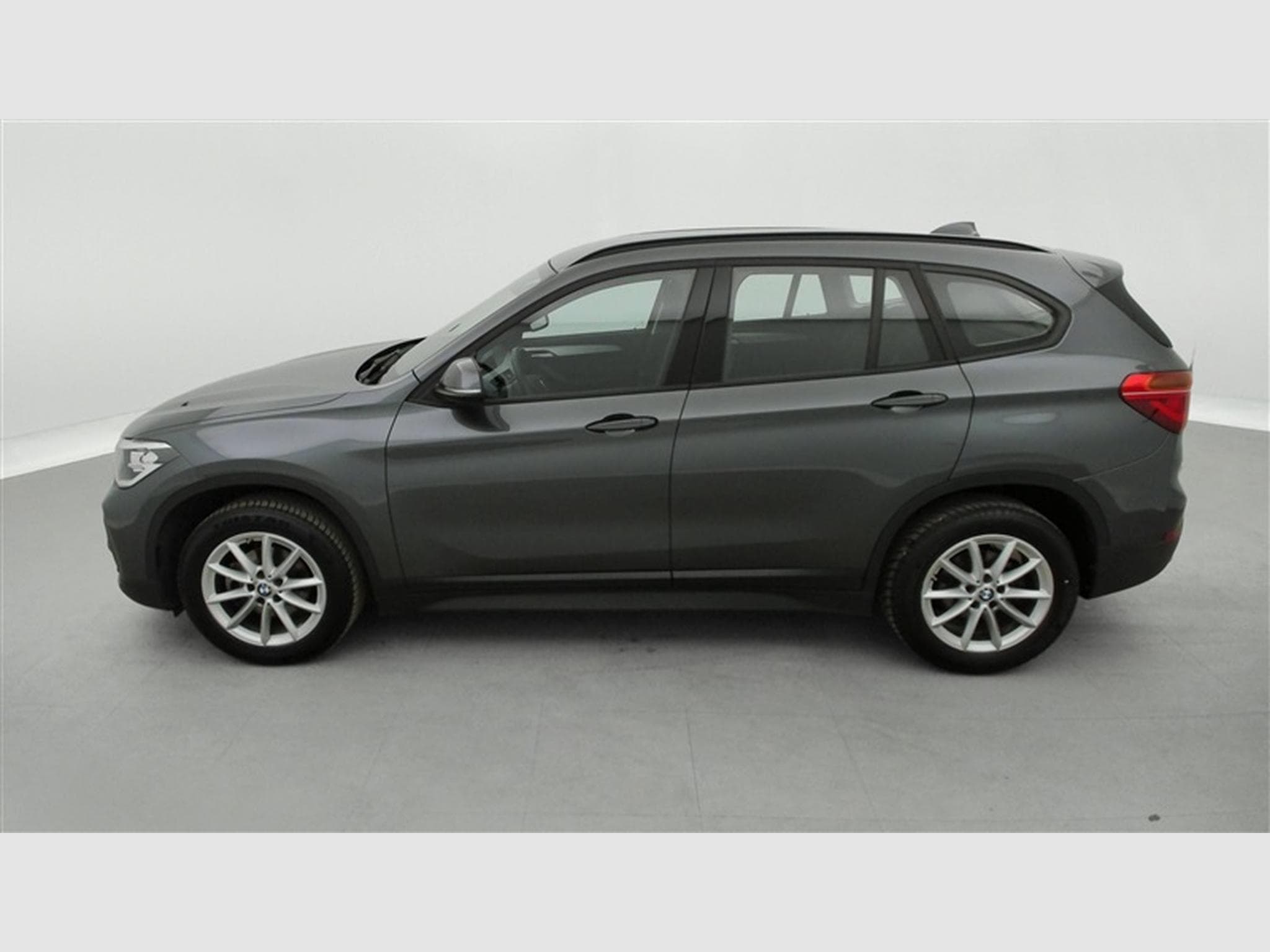 BMW X1 1.5 dA sDrive16 NAVI PRO / CLIM / PDC AV-AR (2022) - Foto 3