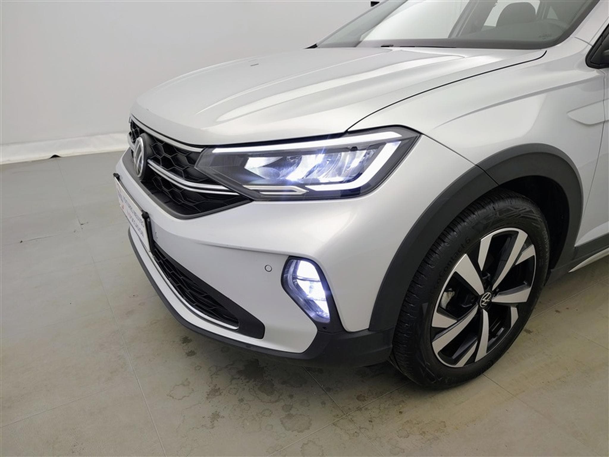 VW Taigo 1.0 TSI 95cv Style CARPLAY / FULL LED / CAMERA / JA 17" (2025) - Foto 15