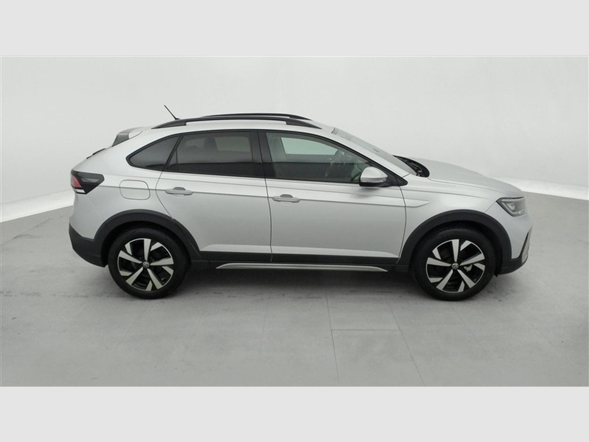 VW Taigo 1.0 TSI 95cv Style CARPLAY / FULL LED / CAMERA / JA 17" (2025) - Foto 24