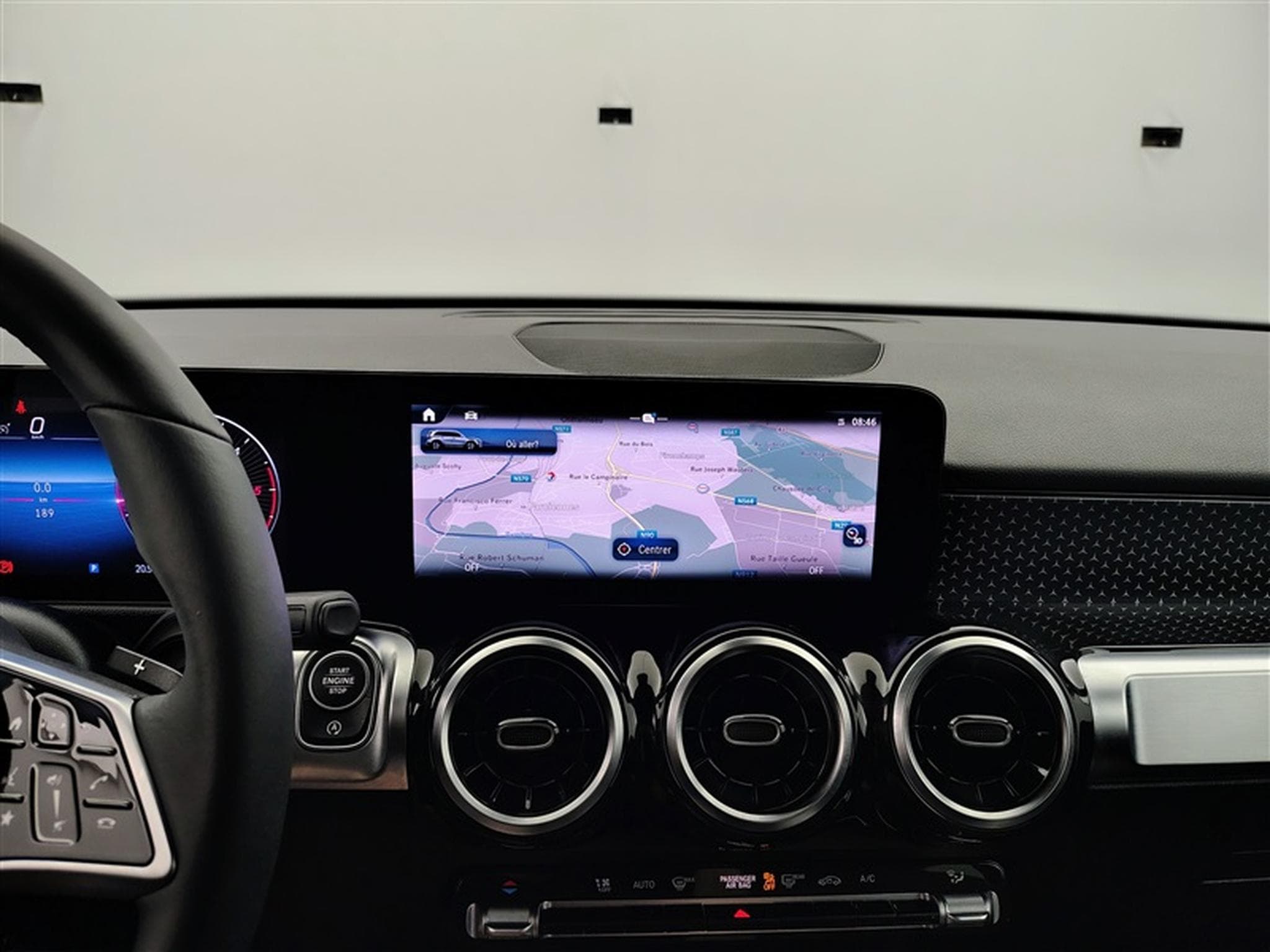 Mercedes GLB 180 GLB 180 d Luxury Line 7P/CUIR/NAVI/FULL LED/JA18 (2024) - Foto 11