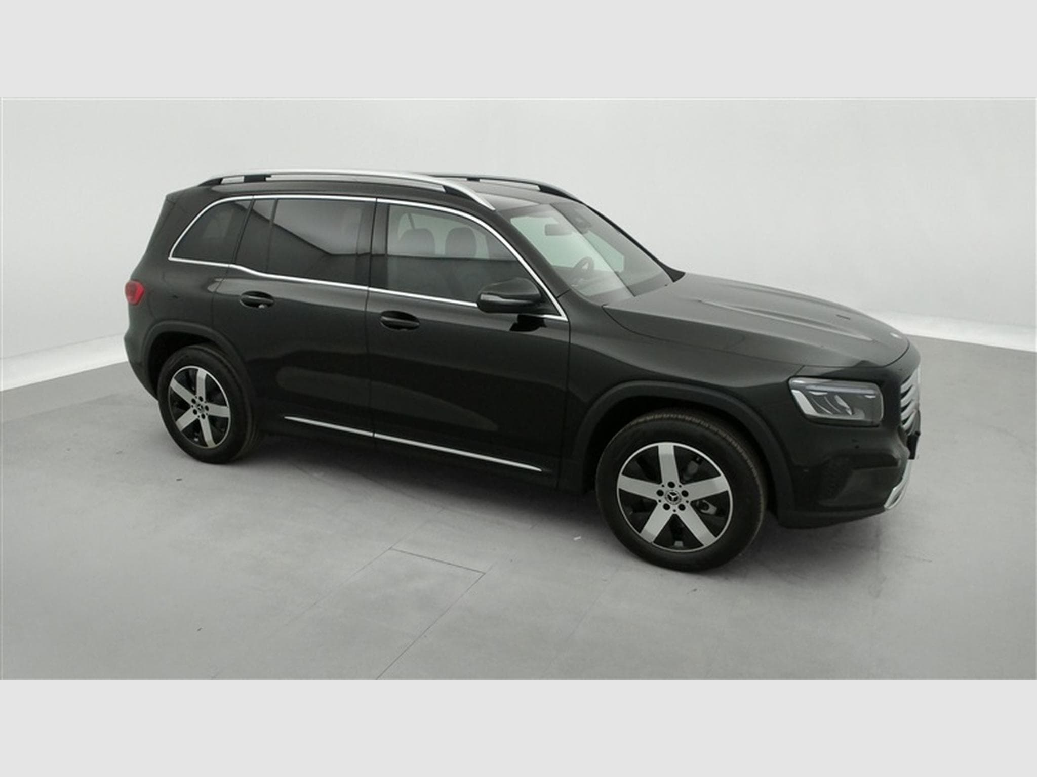 Mercedes GLB 180 GLB 180 d Luxury Line 7P/CUIR/NAVI/FULL LED/JA18 (2024) - Foto 23