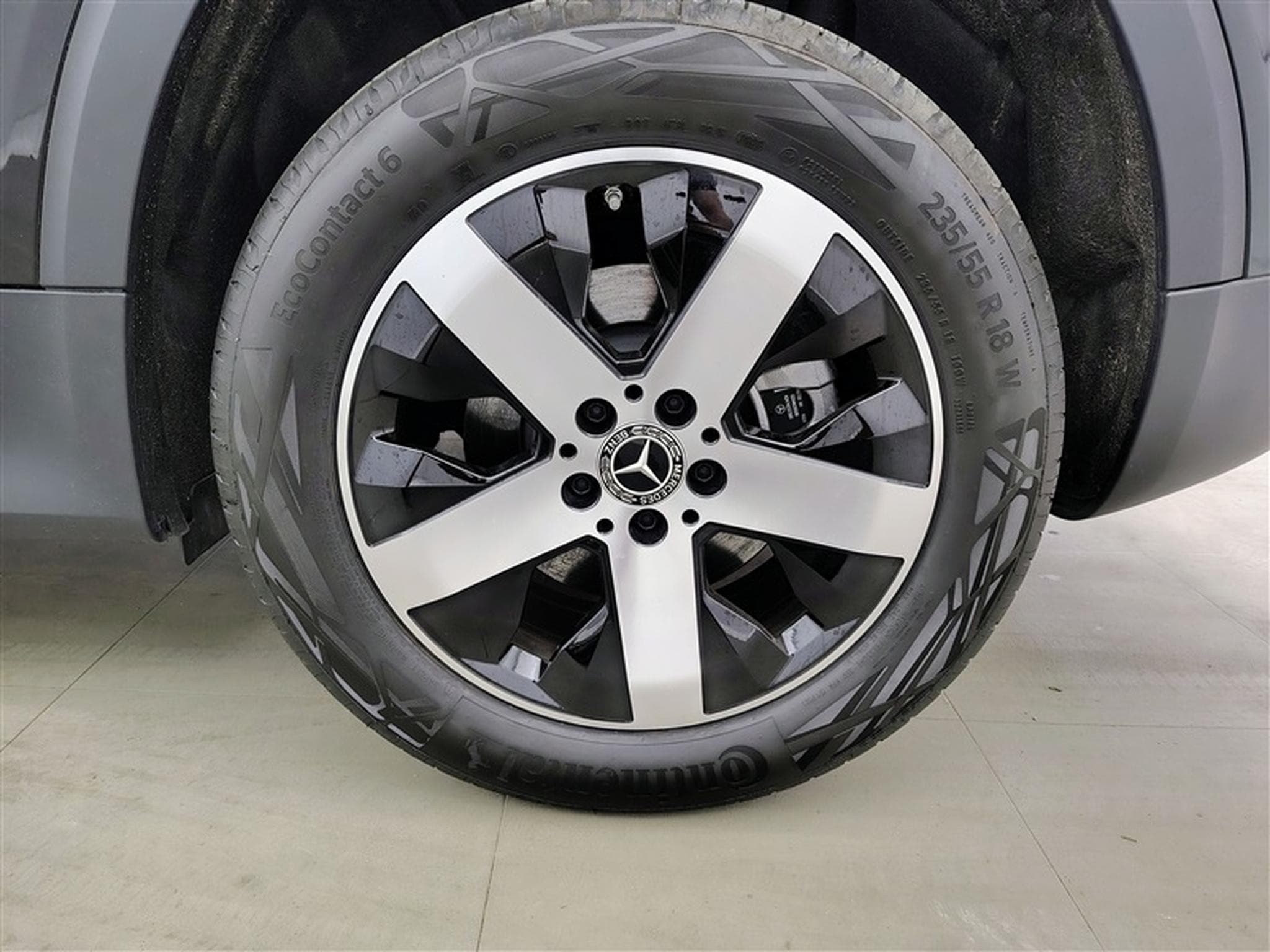 Mercedes GLB 180 GLB 180 d Luxury Line 7P/CUIR/NAVI/FULL LED/JA18 (2024) - Foto 6