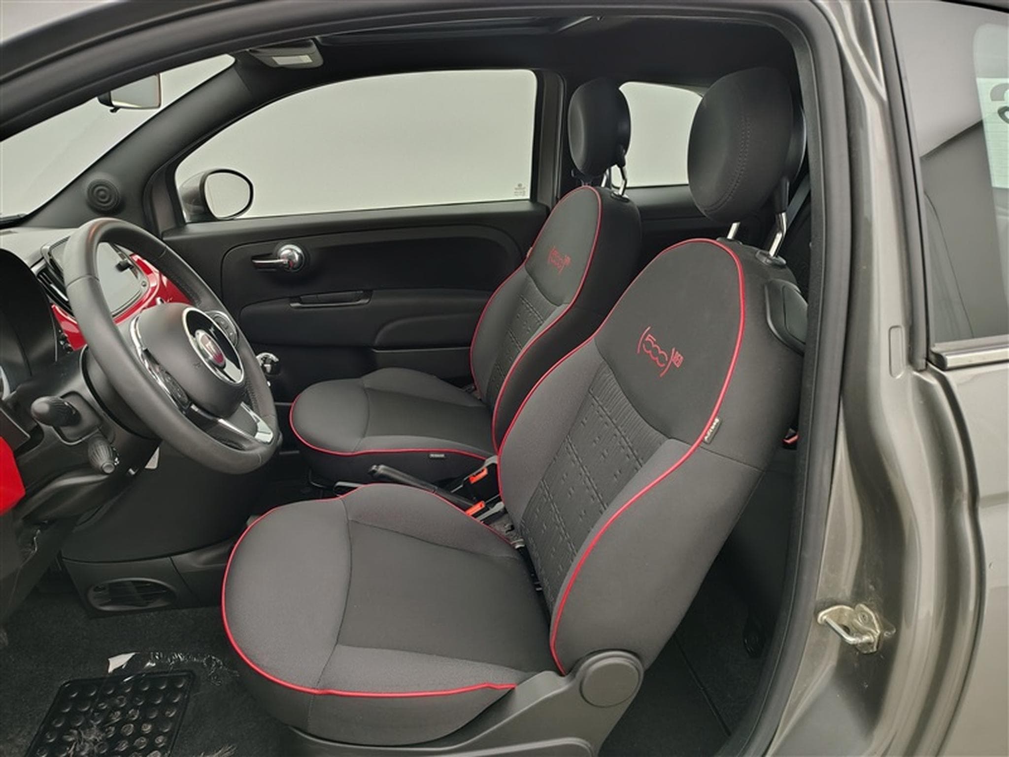 Fiat 500 1.0i MHEV Cult Limited CARPLAY / PANO / JA (2023) - Foto 7