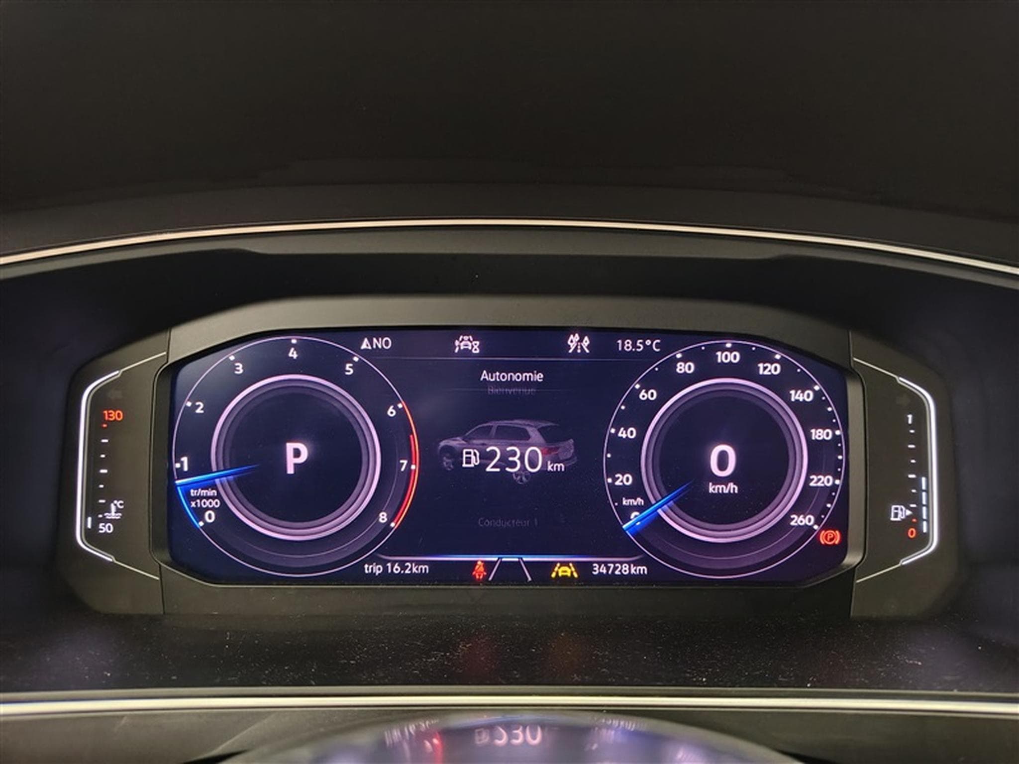 VW Tiguan 1.5 TSI IQ-Drive DSG ° R-LINE EXT ° NAV ° CAM ° JA 19" (2020) - Foto 10