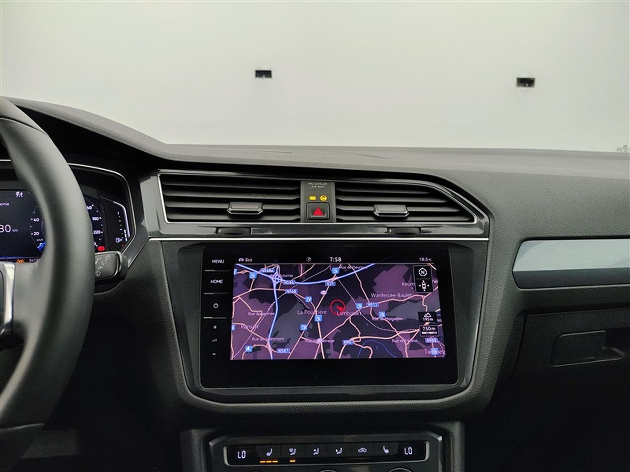 VW Tiguan 1.5 TSI IQ-Drive DSG ° R-LINE EXT ° NAV ° CAM ° JA 19" (2020) - Foto 11
