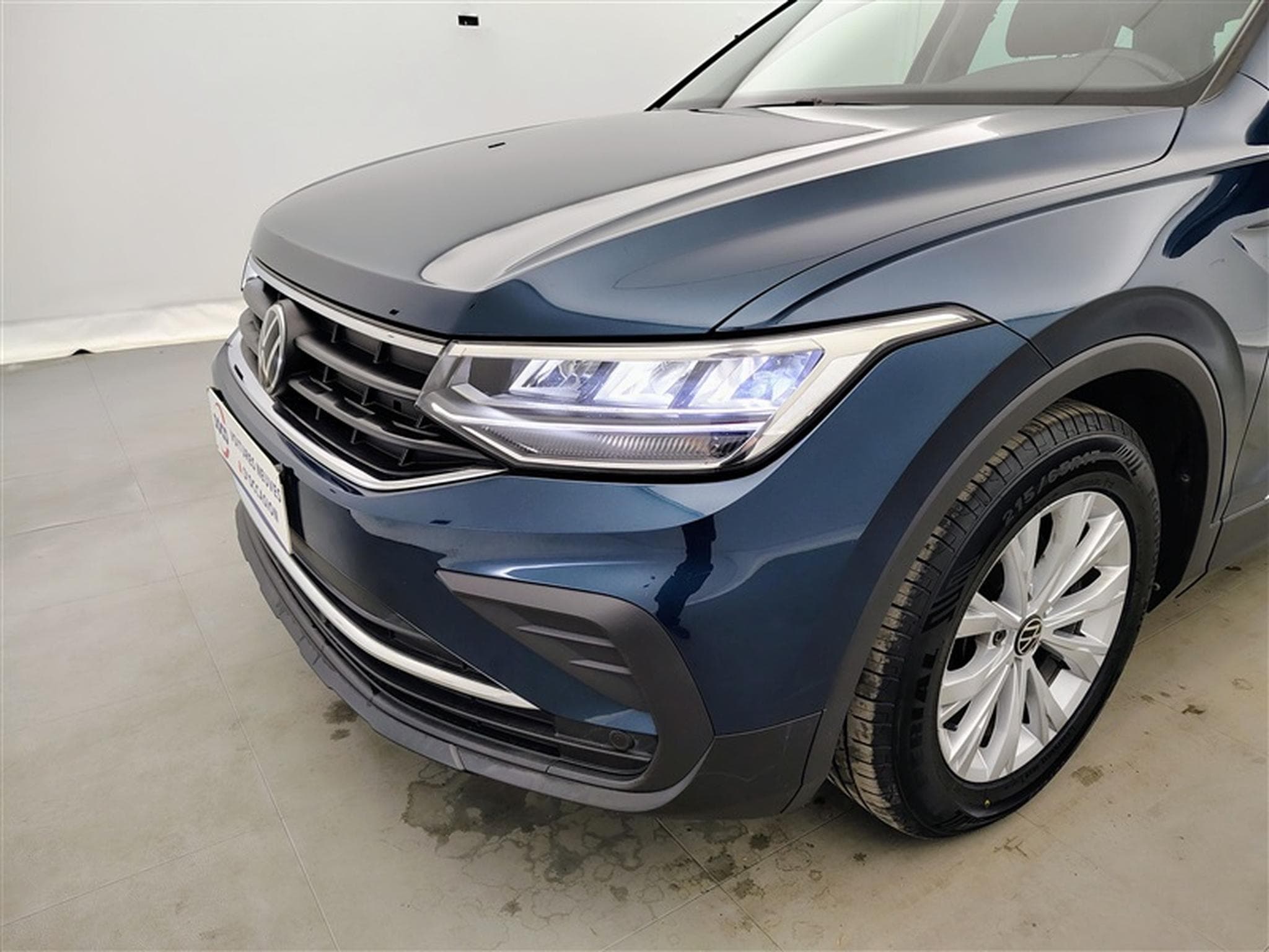 VW Tiguan 1.5 TSI Life NAVI/FULL LED/JA17/PDC (2022) - Foto 15