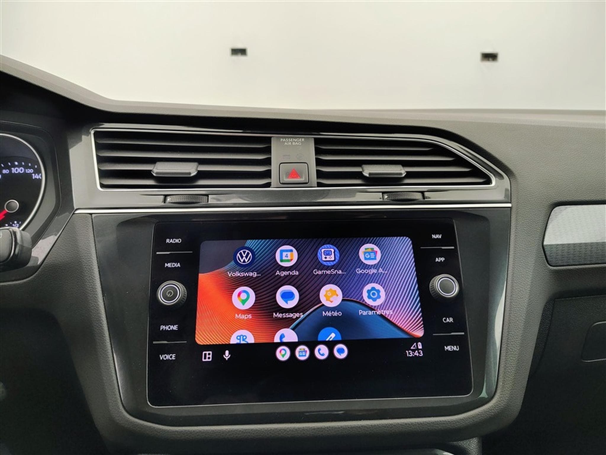 VW Tiguan 1.5 TSI Life NAVI/FULL LED/JA17/PDC (2022) - Foto 20