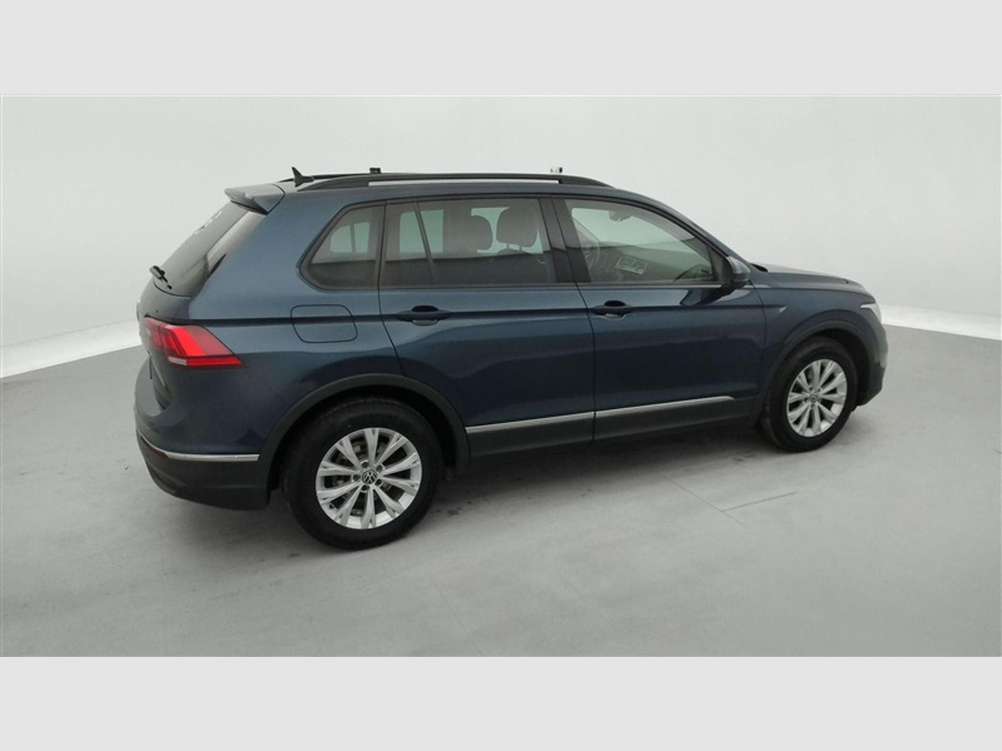 VW Tiguan 1.5 TSI Life NAVI/FULL LED/JA17/PDC (2022) - Foto 25