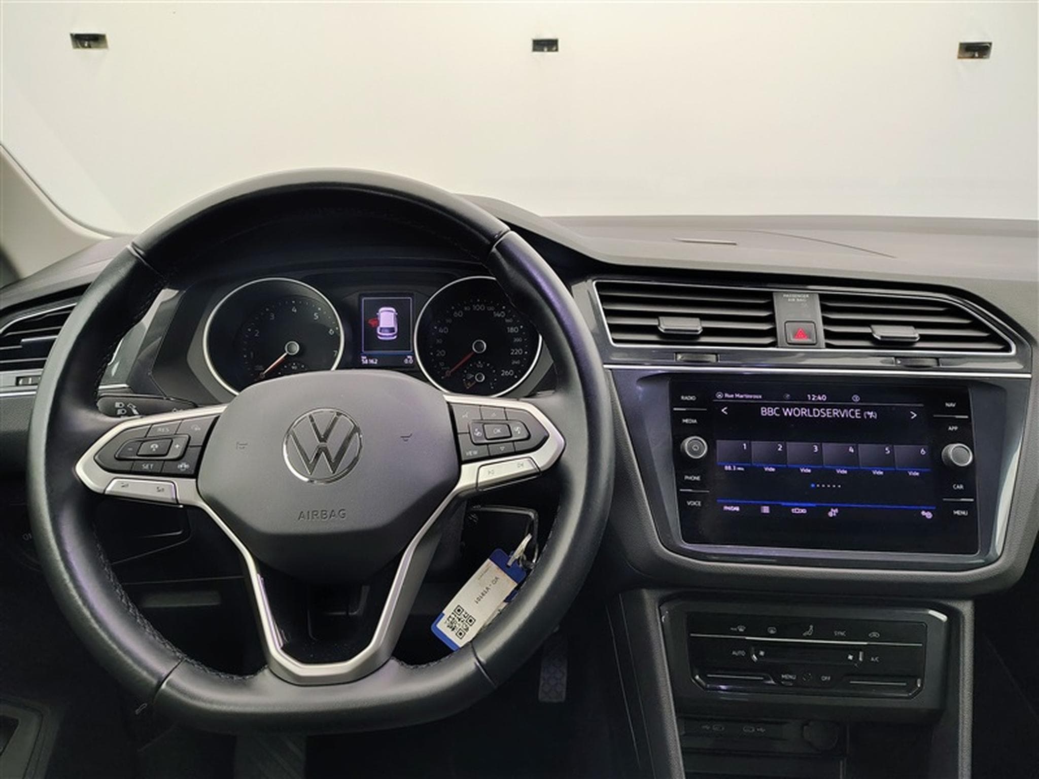 VW Tiguan 1.5 TSI Life NAVI/FULL LED/JA17/PDC (2022) - Foto 9
