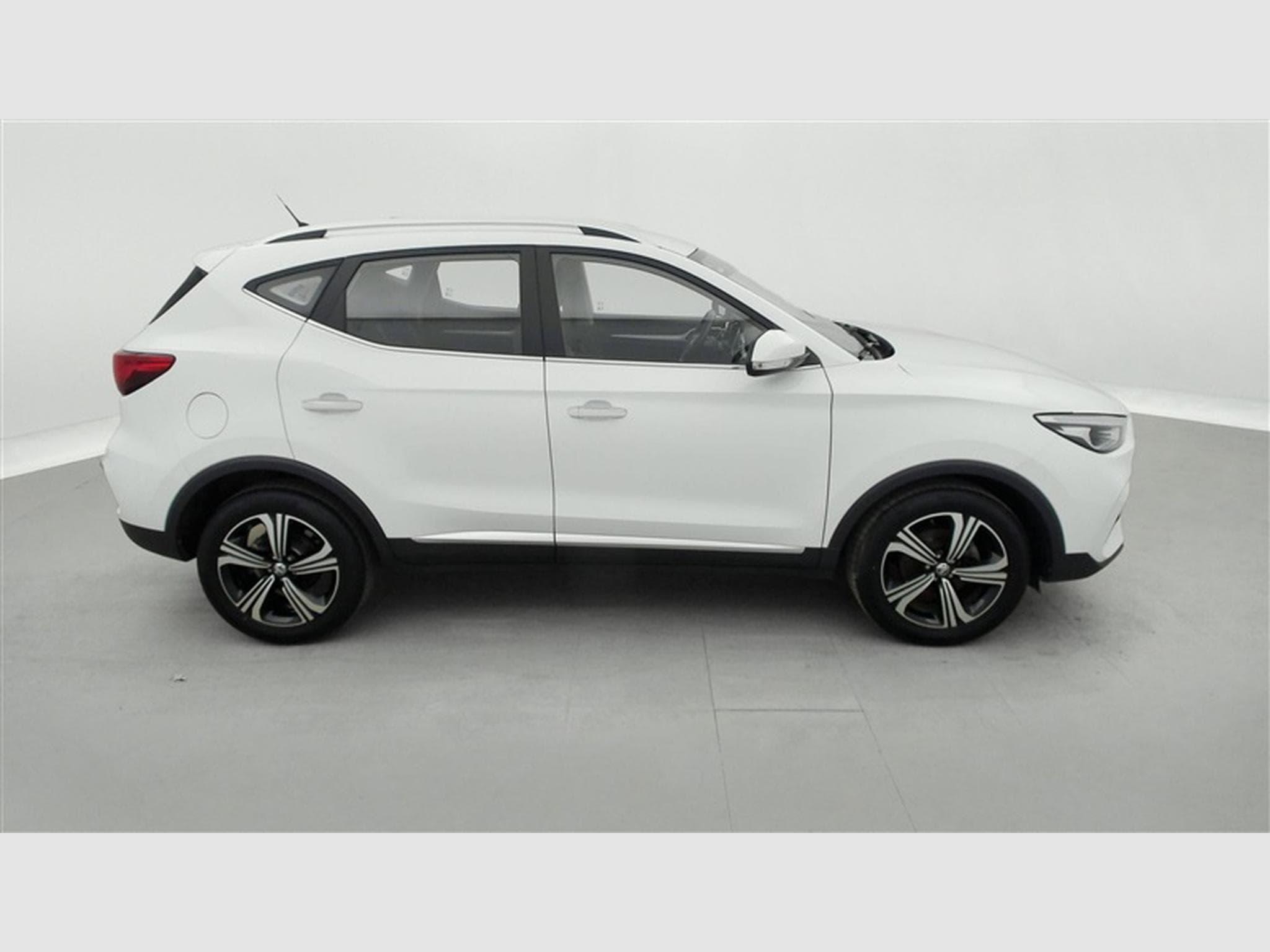 MG ZS 1.5 VTi 105cv Comfort CARPLAY / FULL LED / PDC (2023) - Foto 24