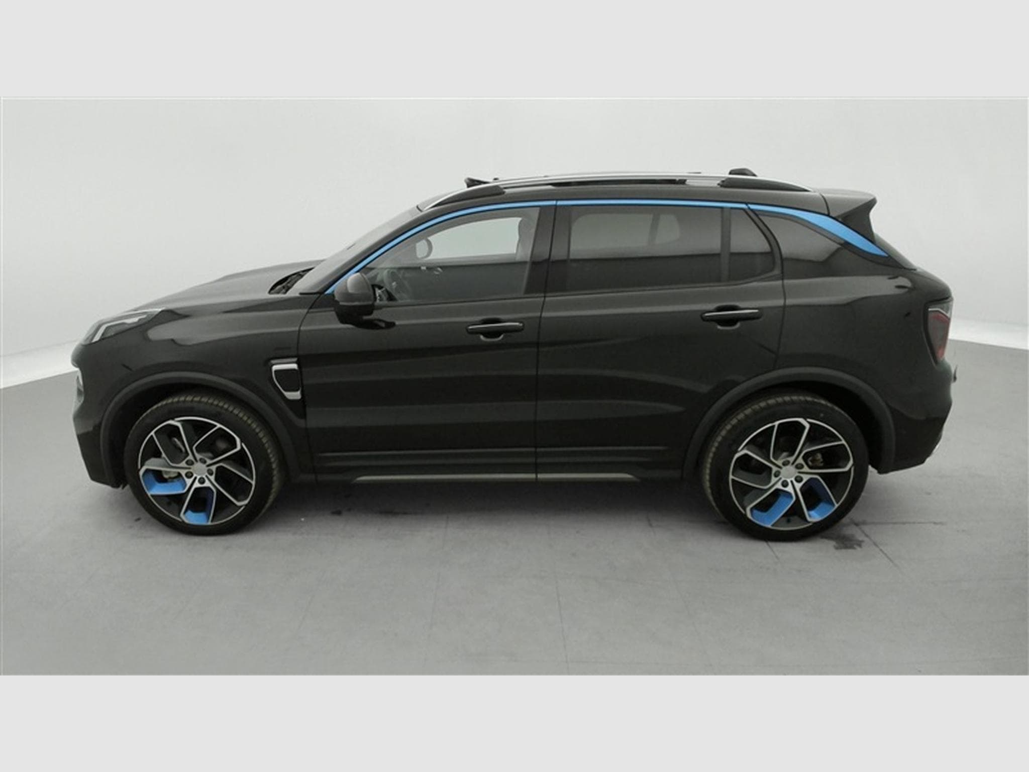 Lynk & Co 01 1.5 Turbo PHEV NAVI / FULL LED / PANO / CAMERA / ALU 20" (2023) - Foto 3