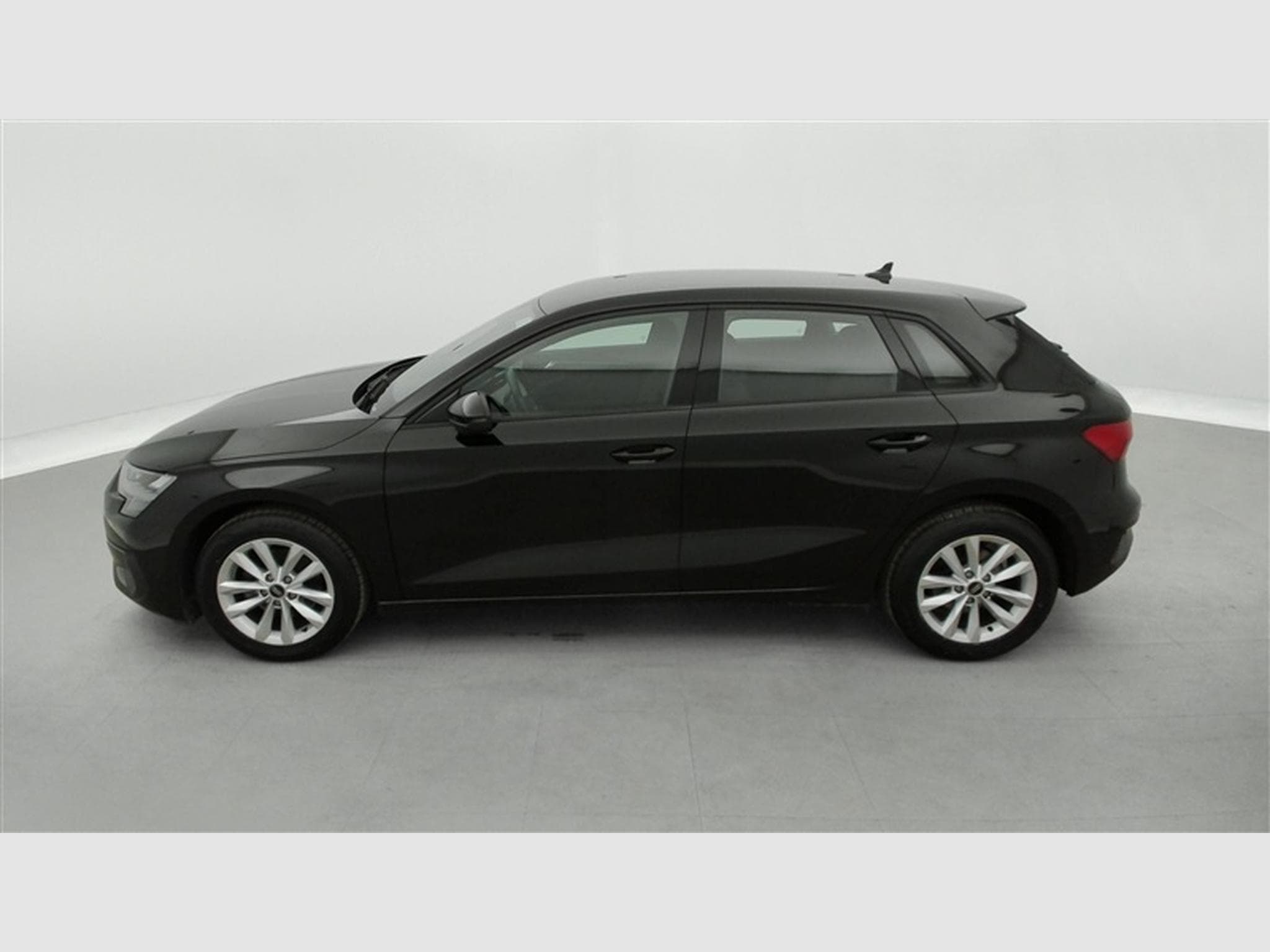 Audi A3 Sportback 30 TFSI S-Tronic Carplay / Led / PDC AV+AR (2023) - Foto 3