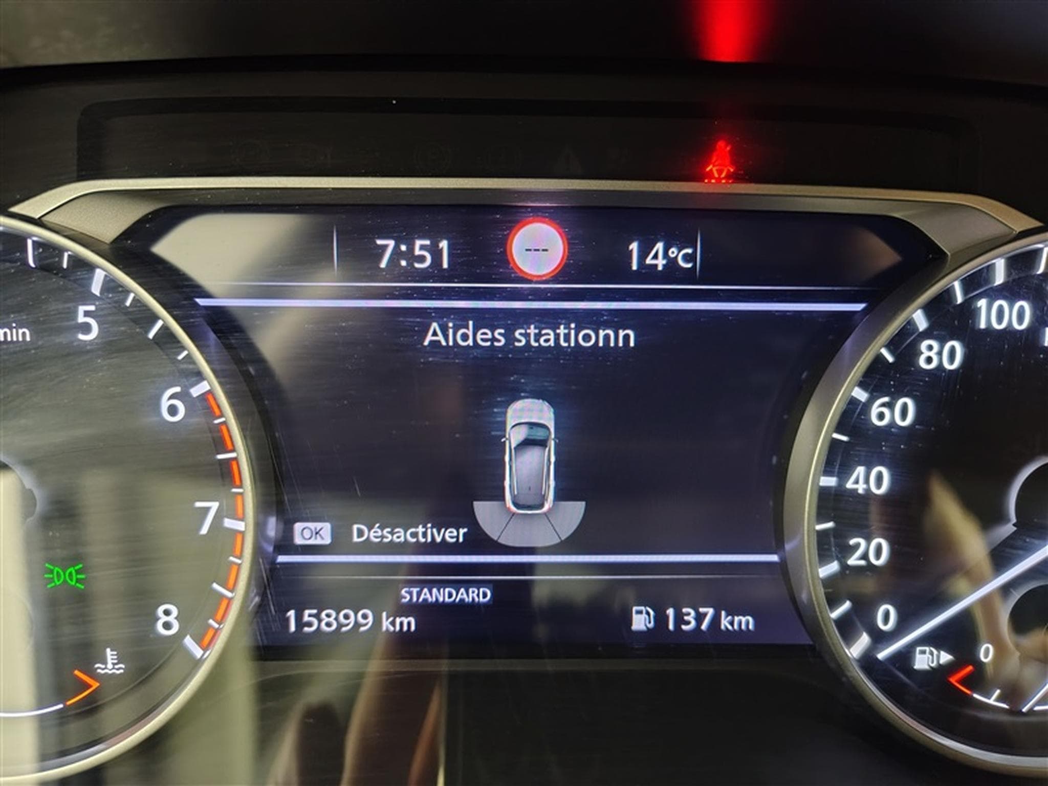 Nissan Qashqai 1.3 DIG-T MHEV Visia (2023) - Foto 18