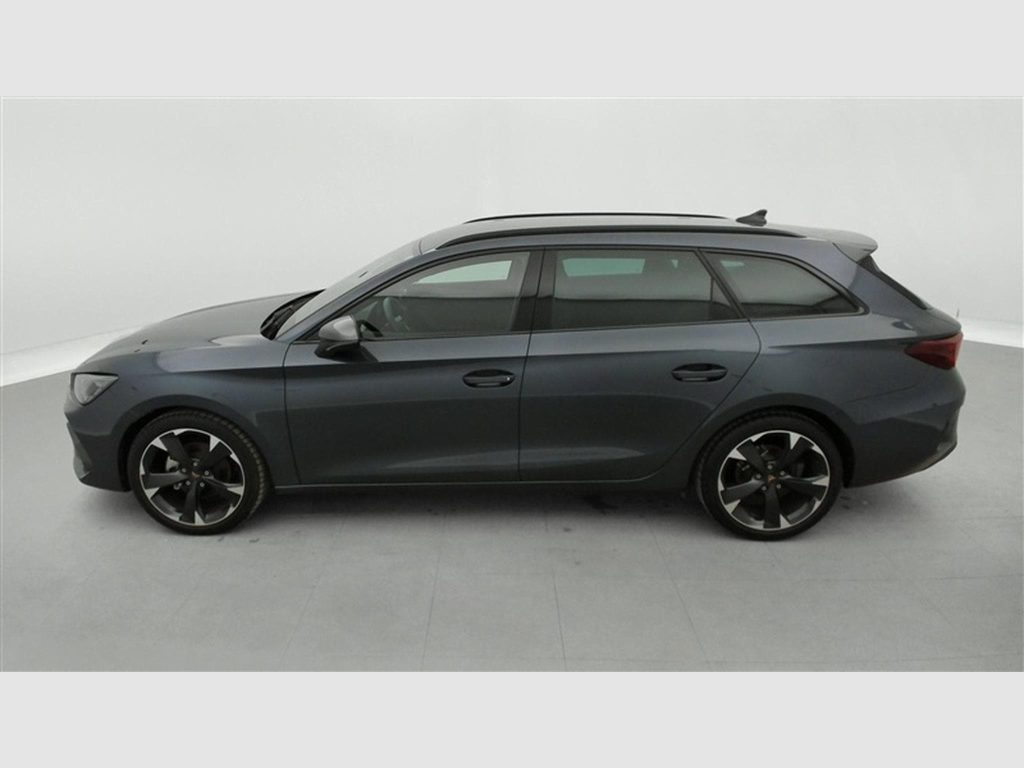 Cupra Leon 1.5 TSI 150Cv S-CUIR / CARPLAY / CAMERA / FULL LED (2025) - Foto 3