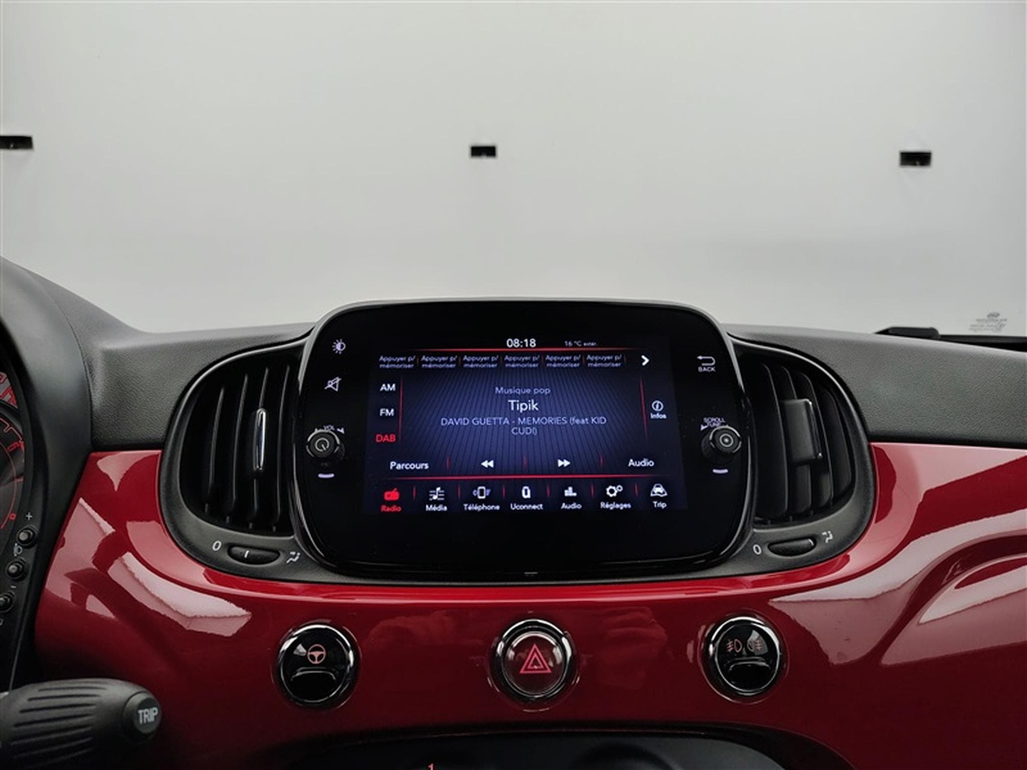 Fiat 500 1.0i MHEV (2023) - Foto 9