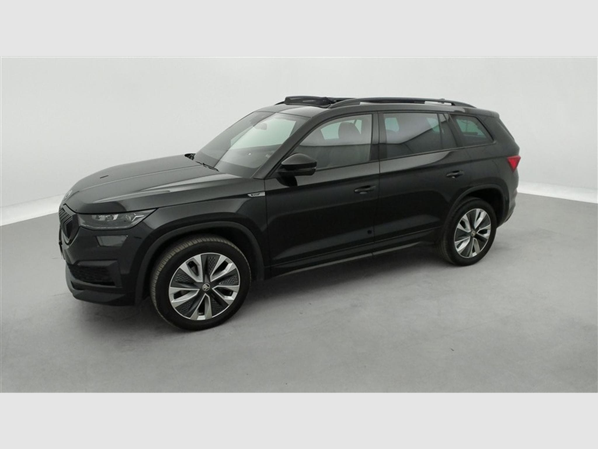 Skoda Kodiaq 1.5 TSI 150Cv DSG Sportline 7PL / NAVI / CAMERA / TO PANO (2024) - Foto 23