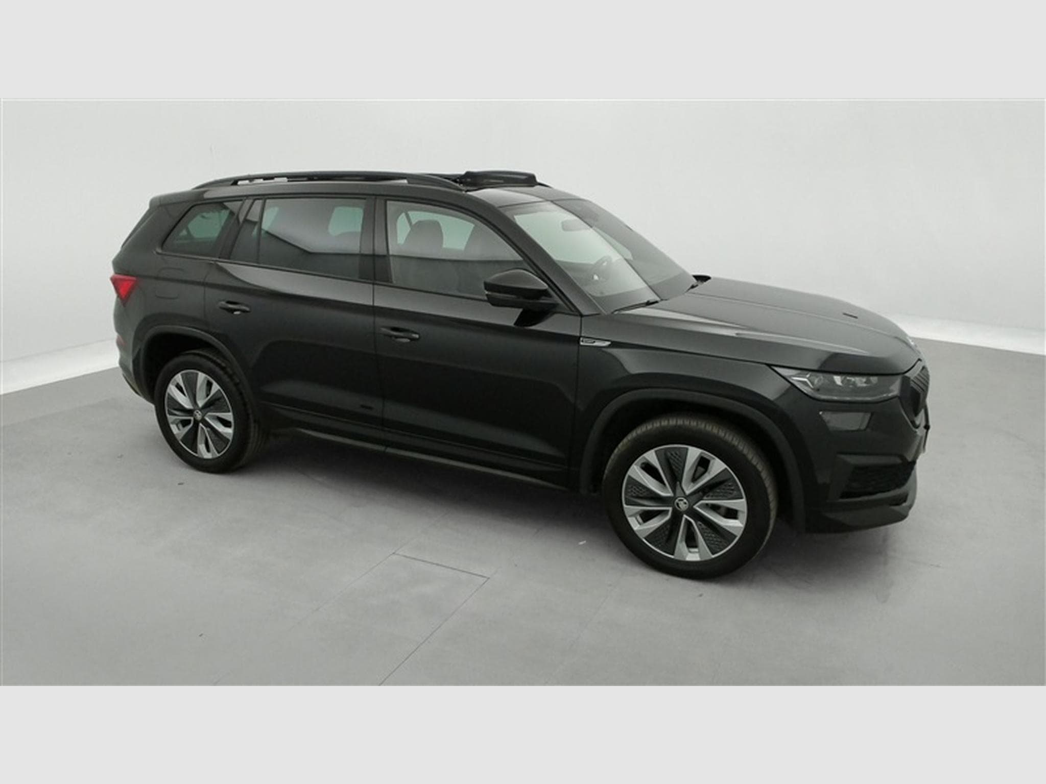 Skoda Kodiaq 1.5 TSI 150Cv DSG Sportline 7PL / NAVI / CAMERA / TO PANO (2024) - Foto 25